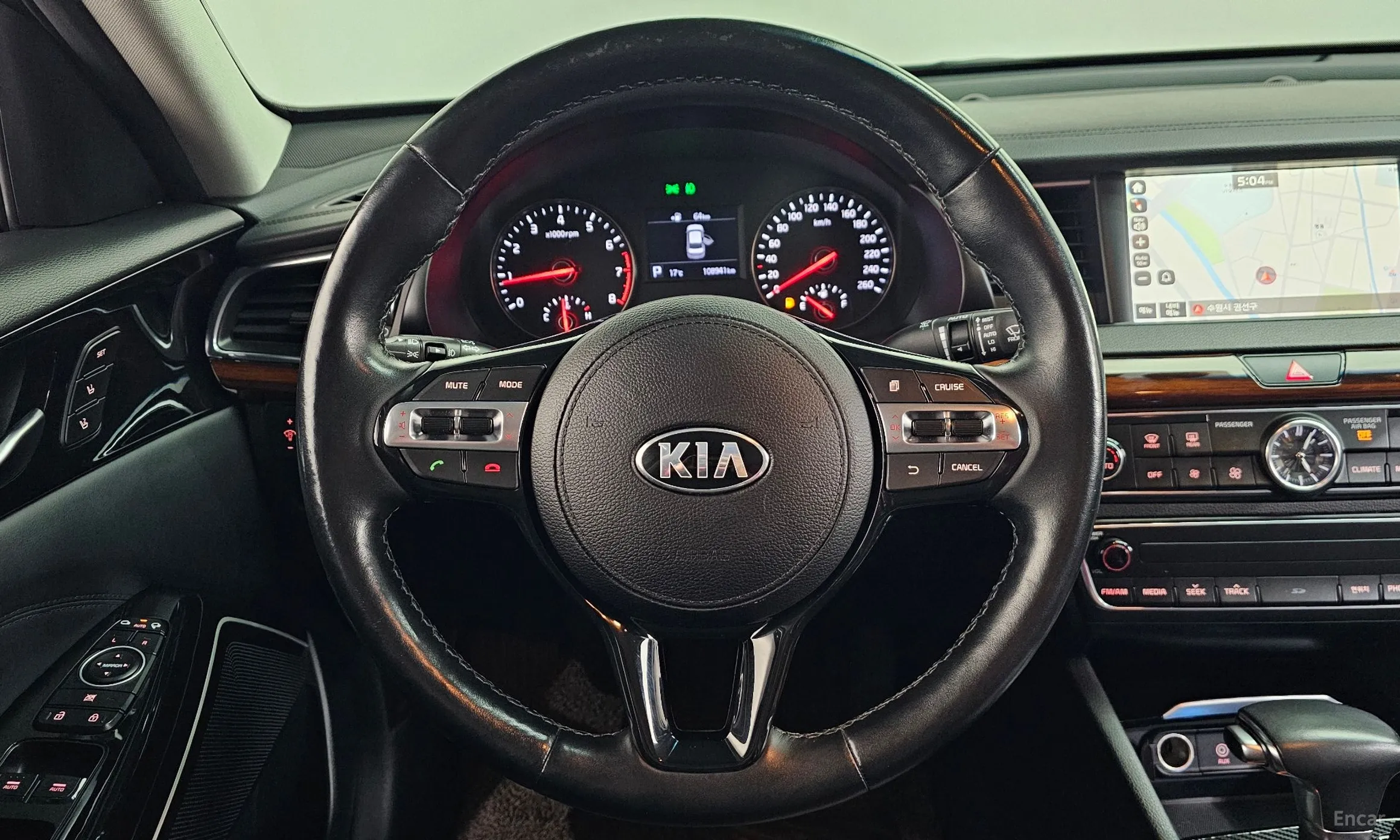 Kia K7 превью 13