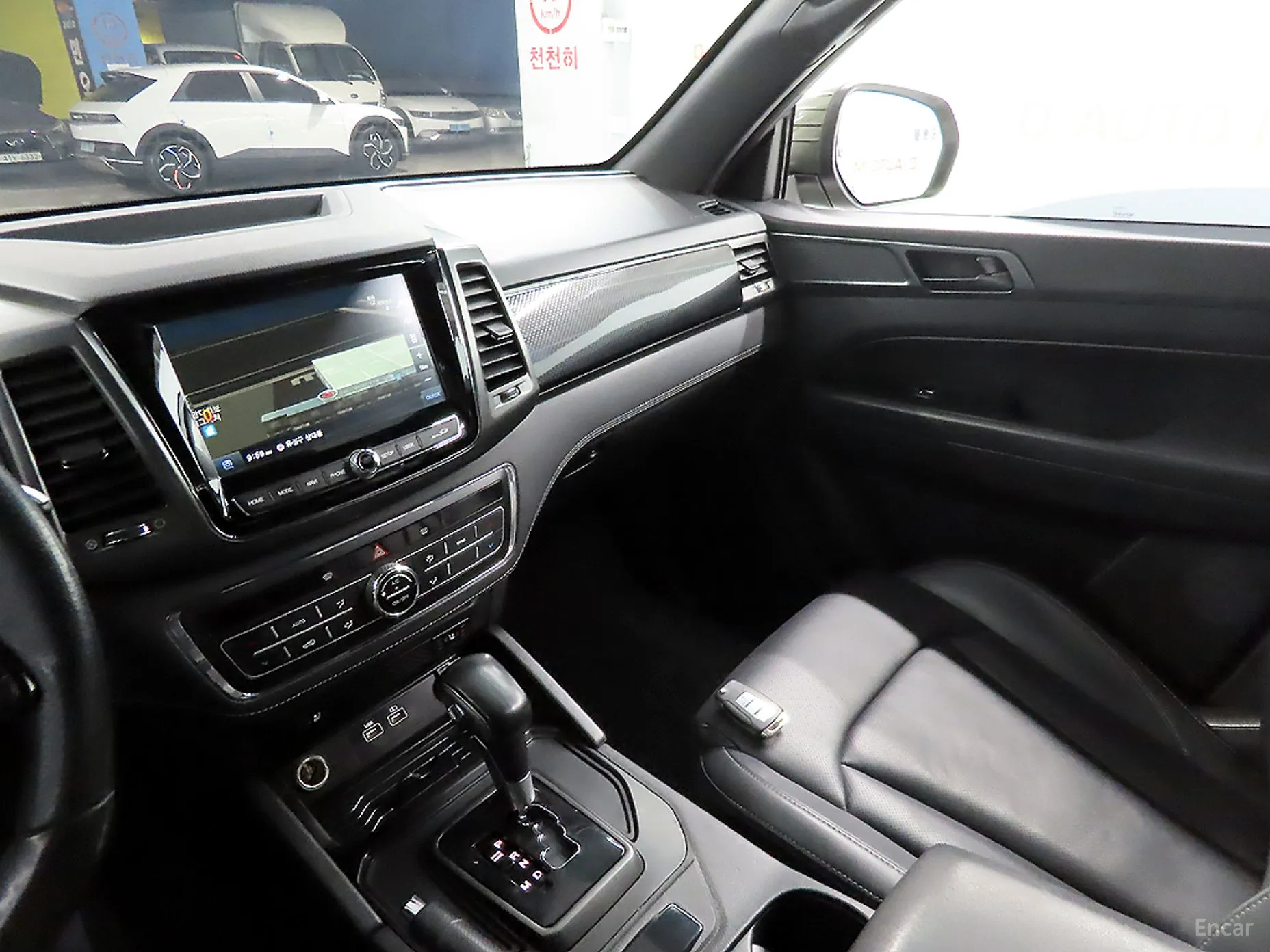 KG Mobility (SsangYong) Rexton Sports превью 17