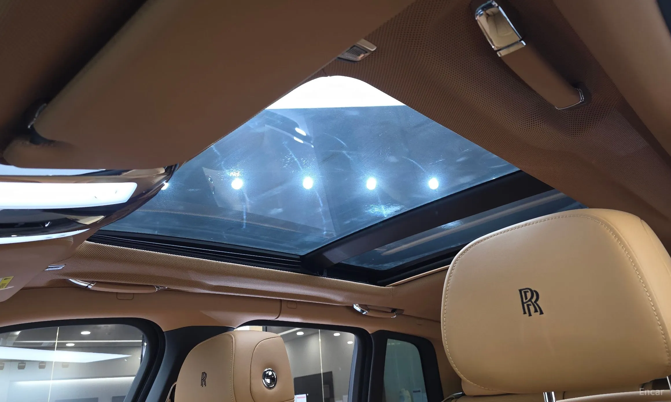 Rolls-Royce Cullinan превью 19