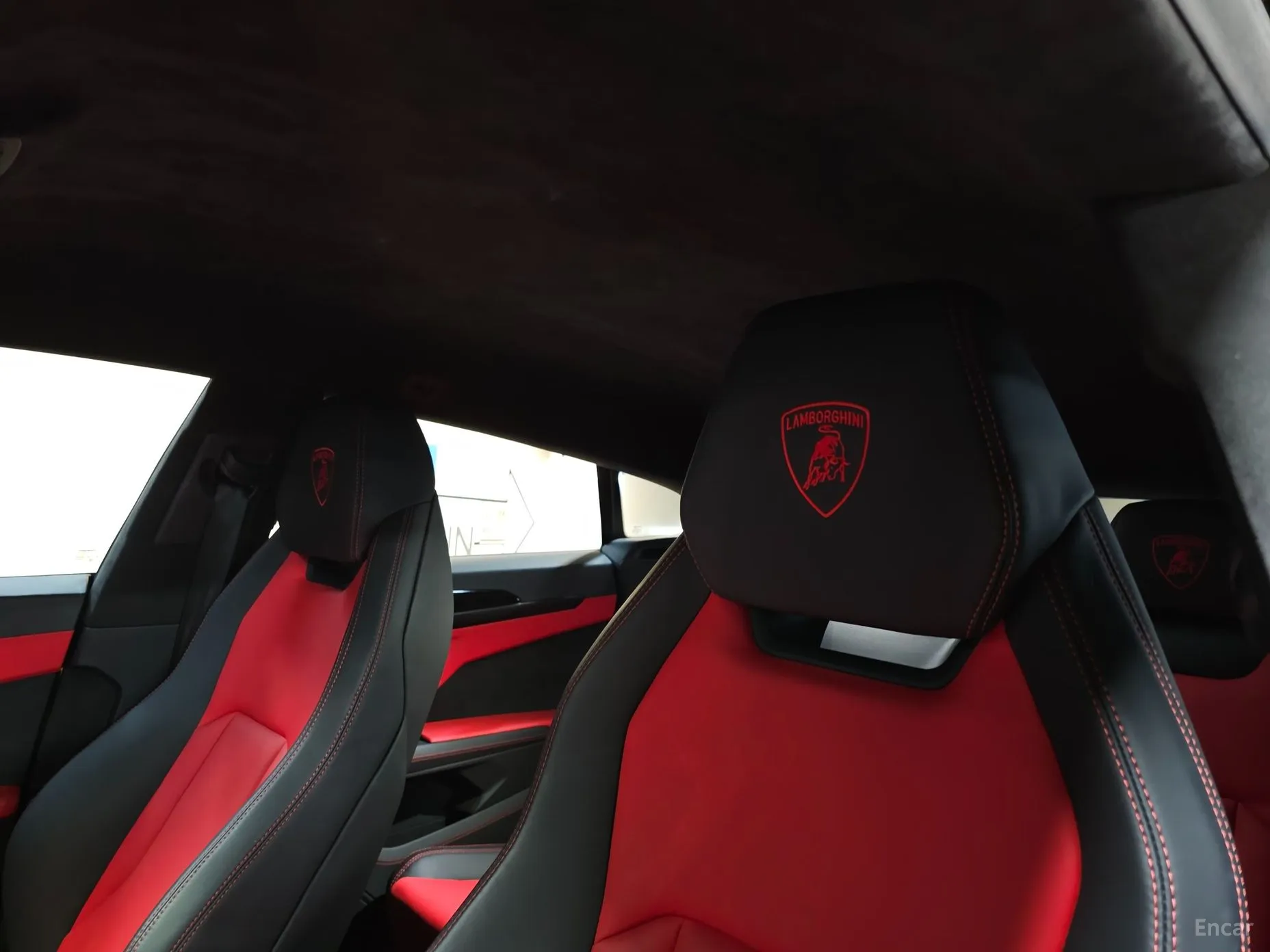 Lamborghini Urus превью 12