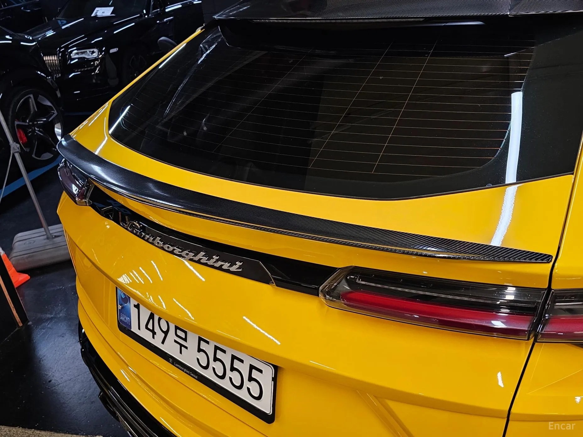 Lamborghini Urus превью 7