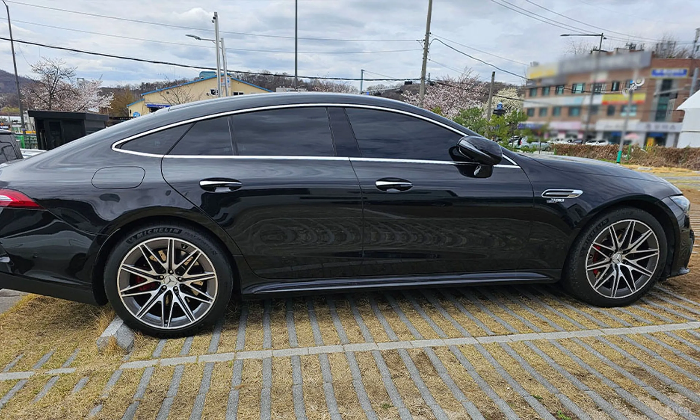 Mercedes Benz AMG GT превью 3