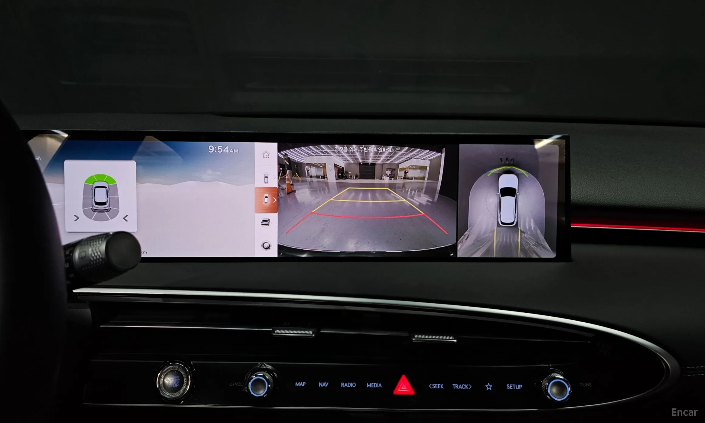 Genesis GV70 превью 16