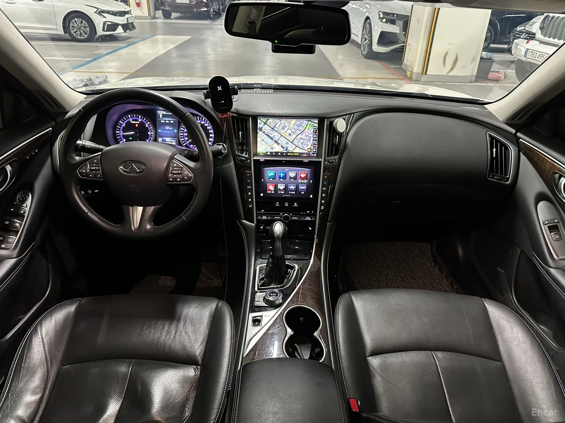 Infiniti Q50 превью 17