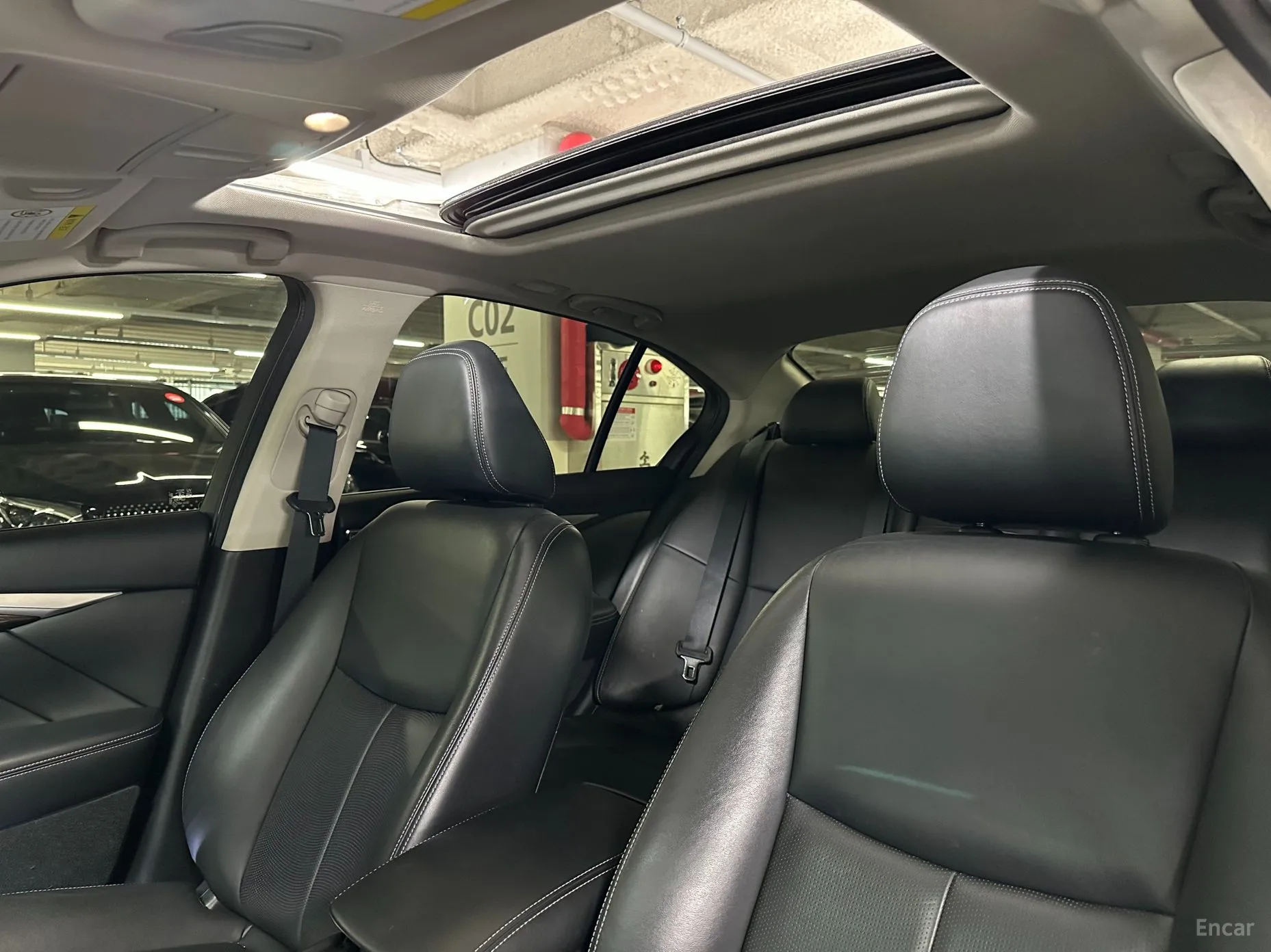 Infiniti Q50 превью 18