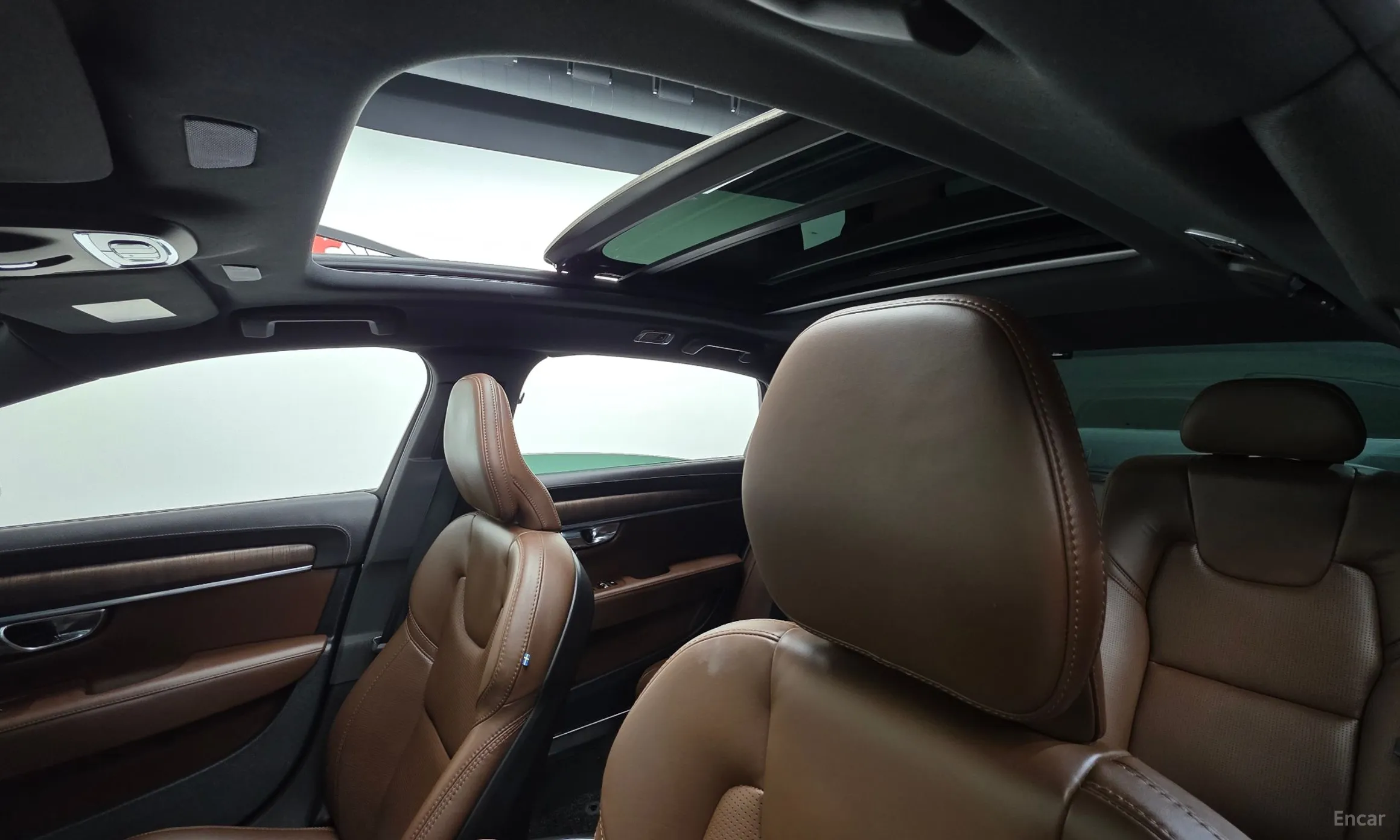 Volvo S90 превью 19