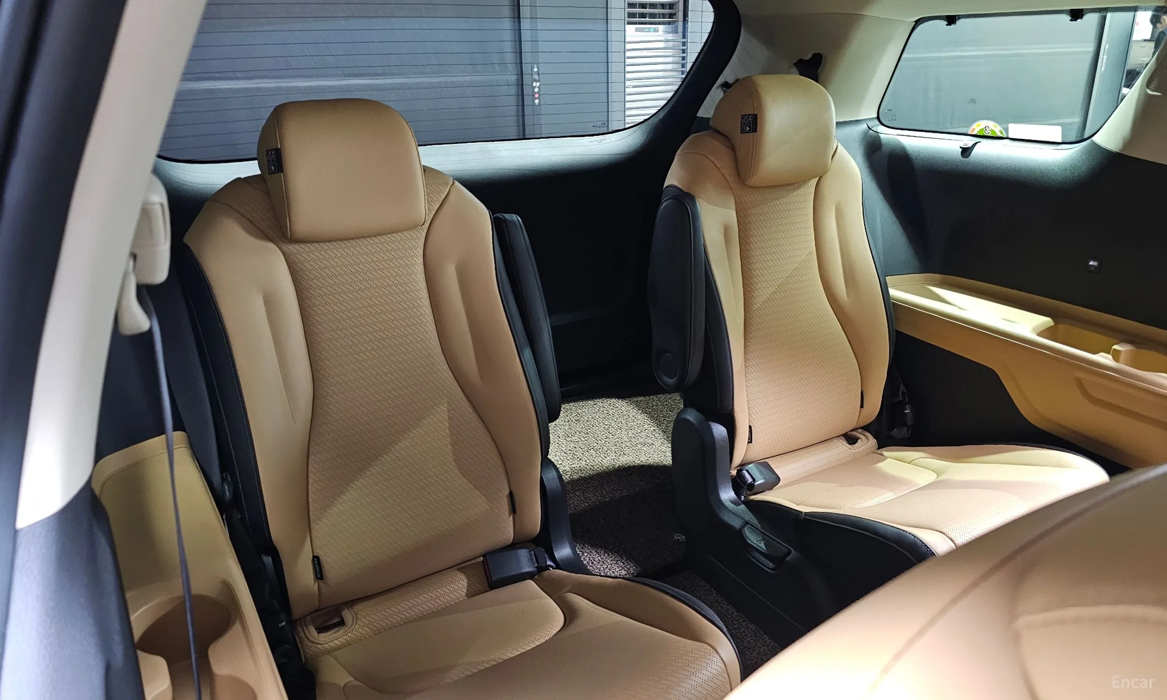 Kia Carnival Gen 4 превью 13