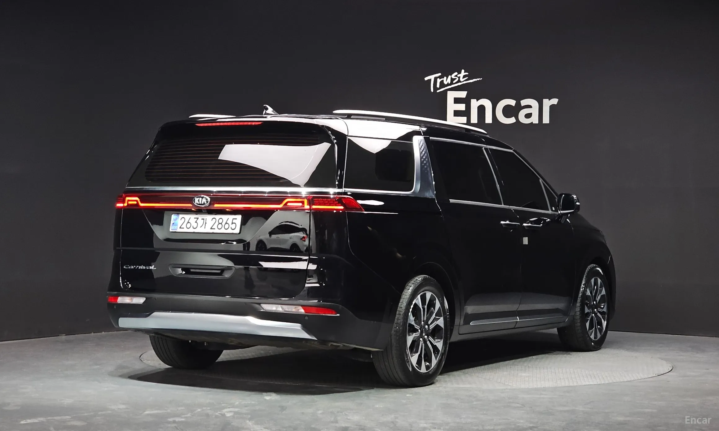 Kia Carnival Gen 4 превью 2
