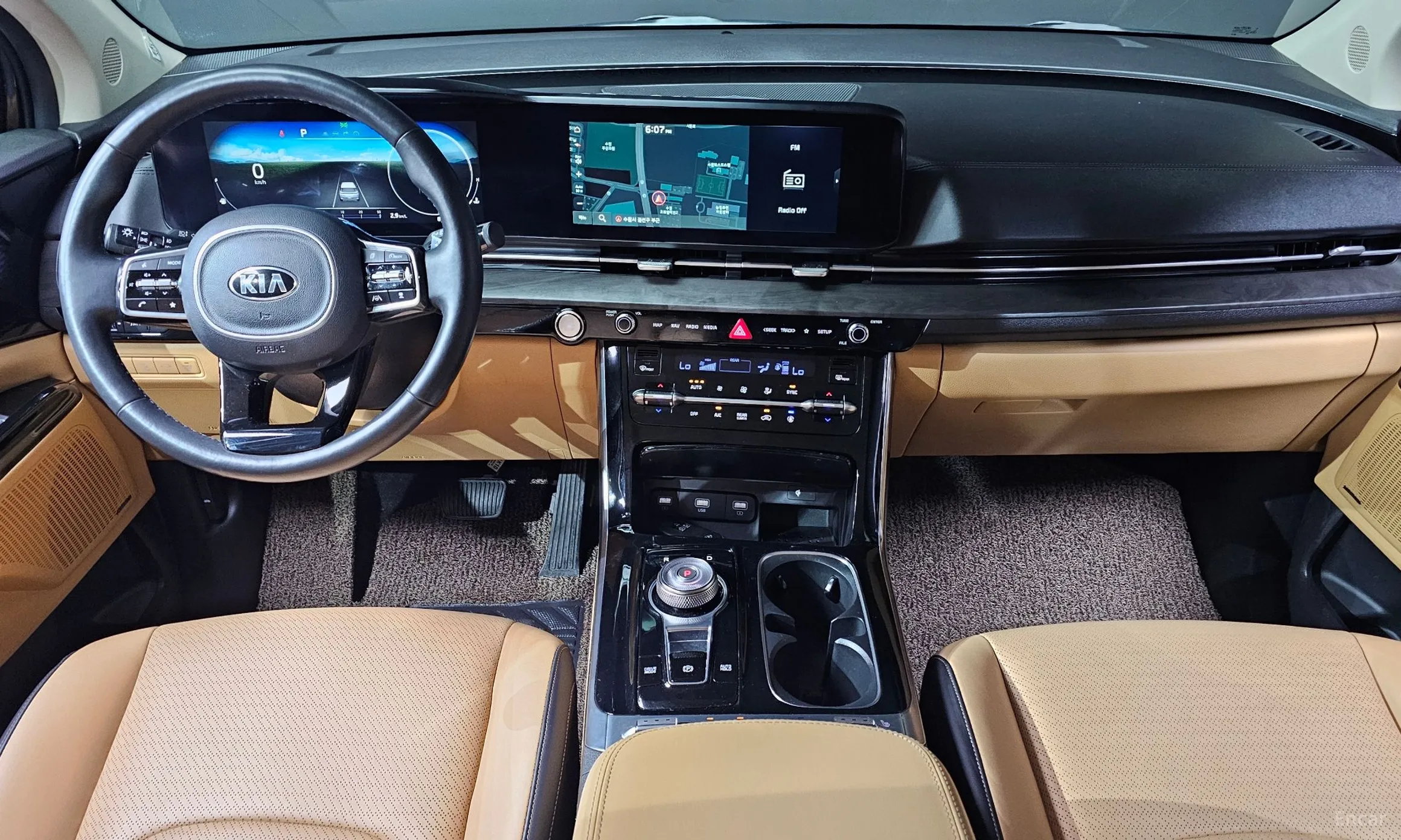 Kia Carnival Gen 4 превью 7