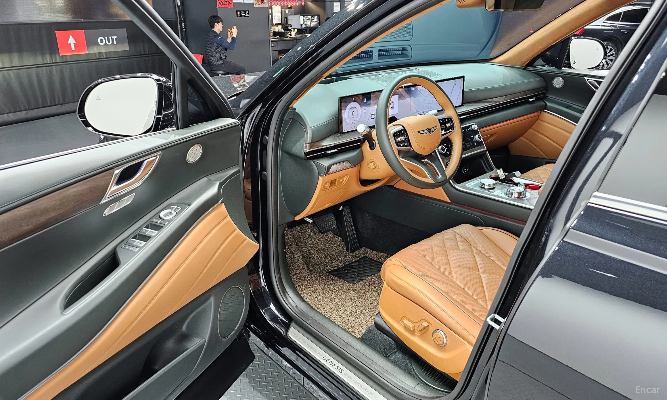 Genesis GV80 превью 11