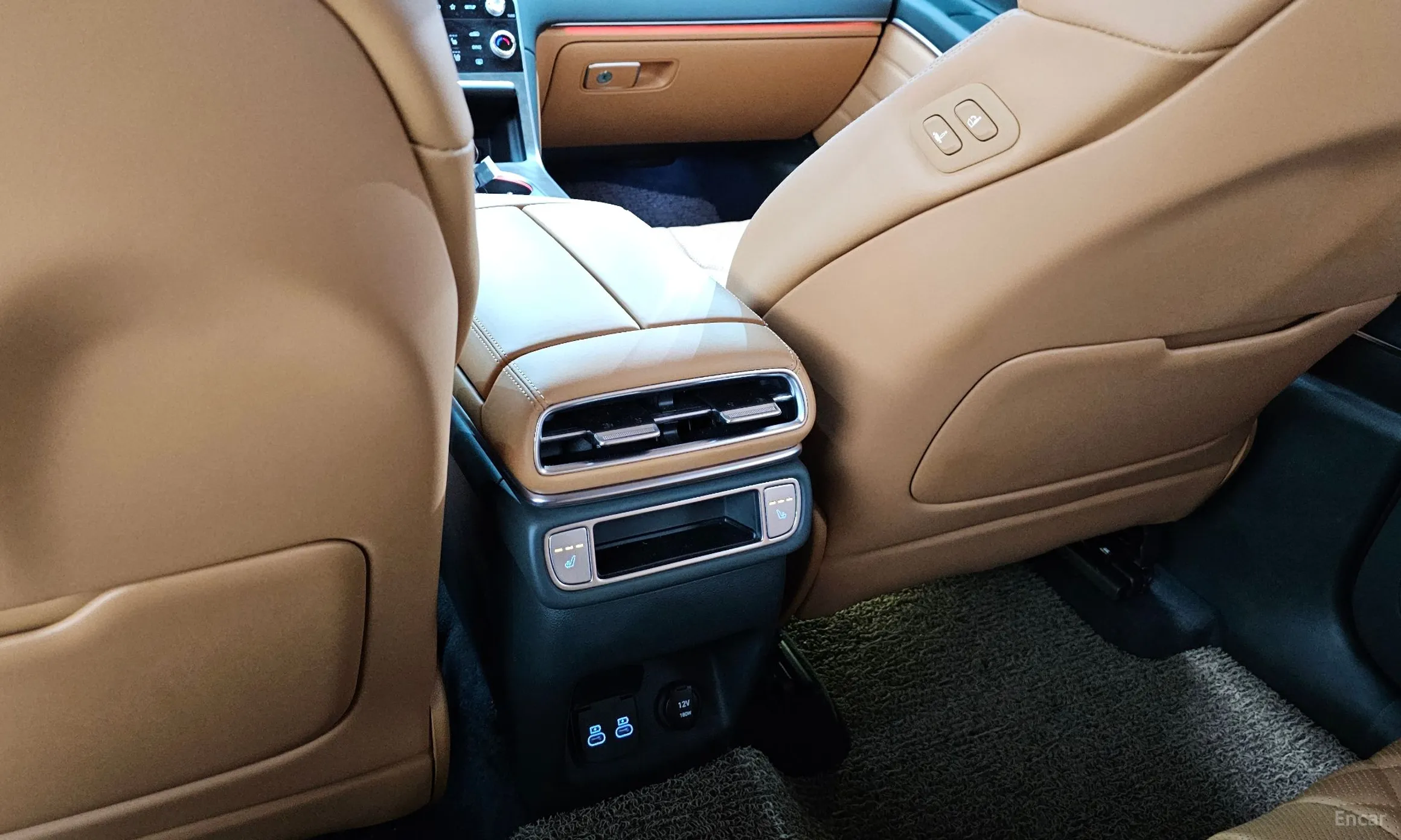 Genesis GV80 превью 19