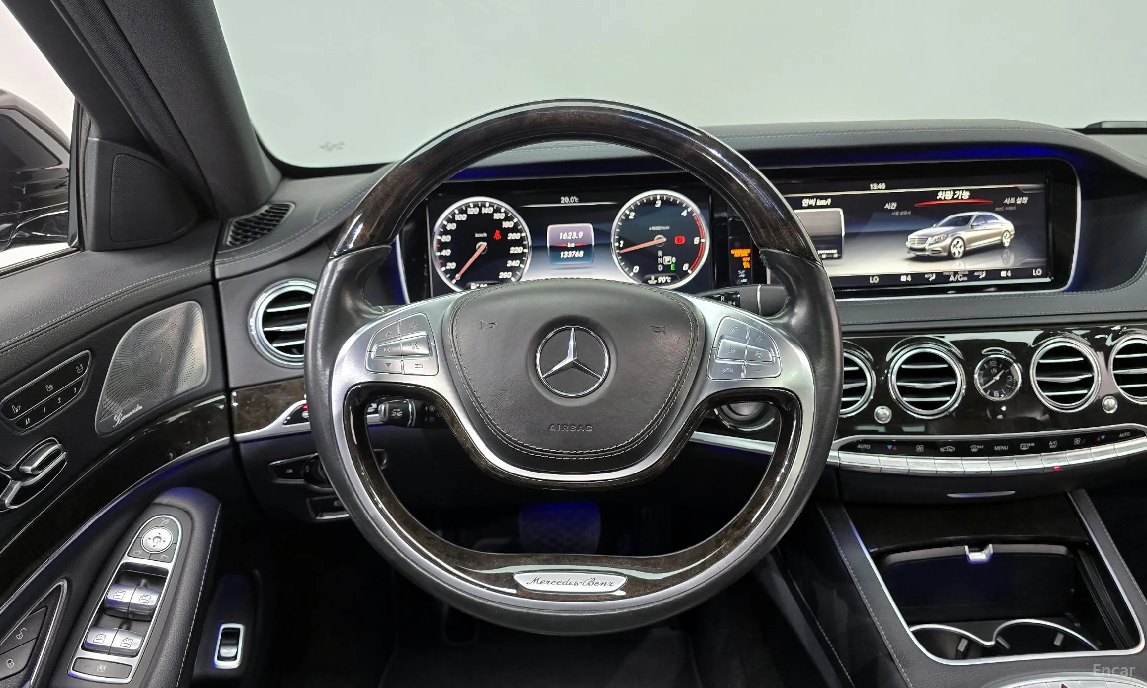Mercedes Benz S-Class W222 превью 13