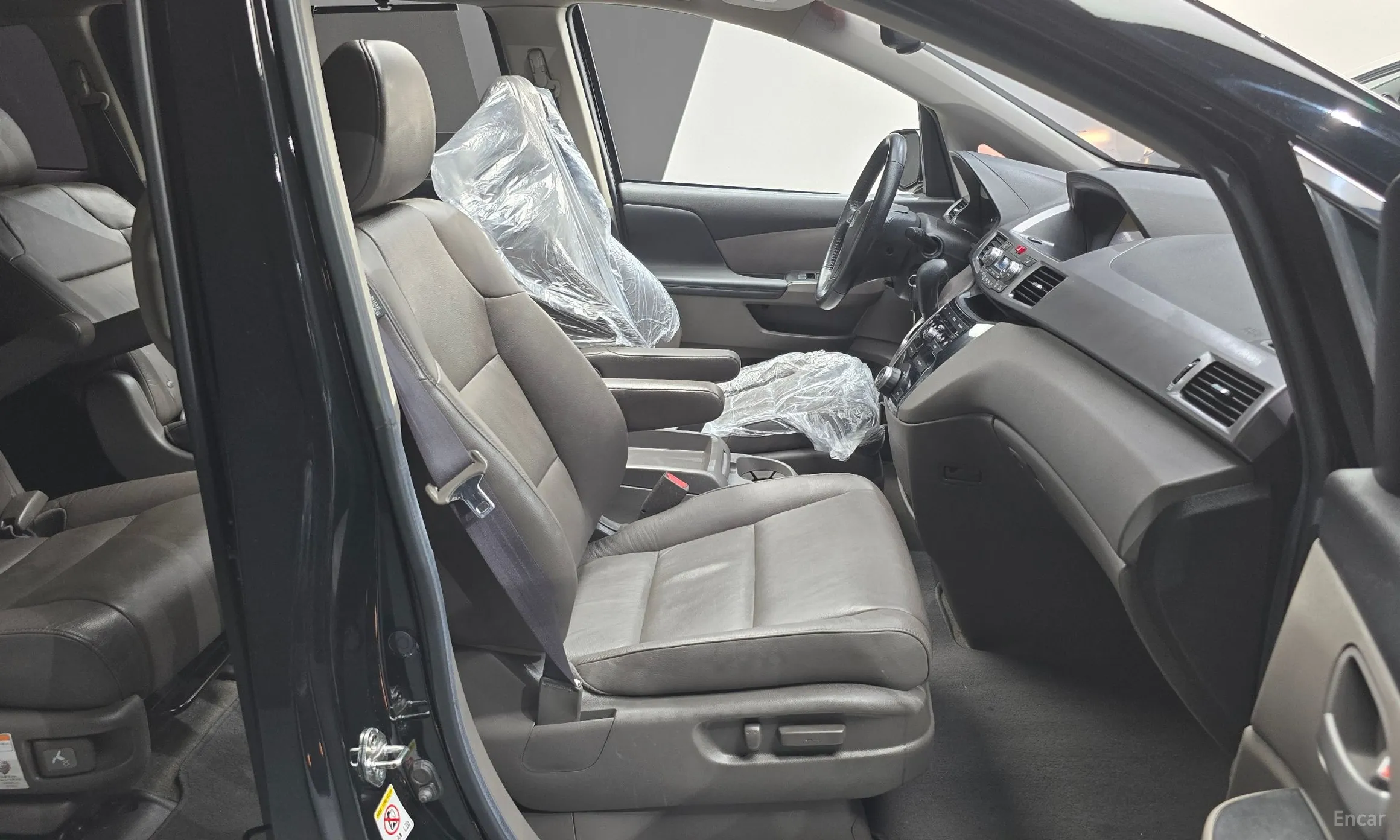 Honda Odyssey превью 10