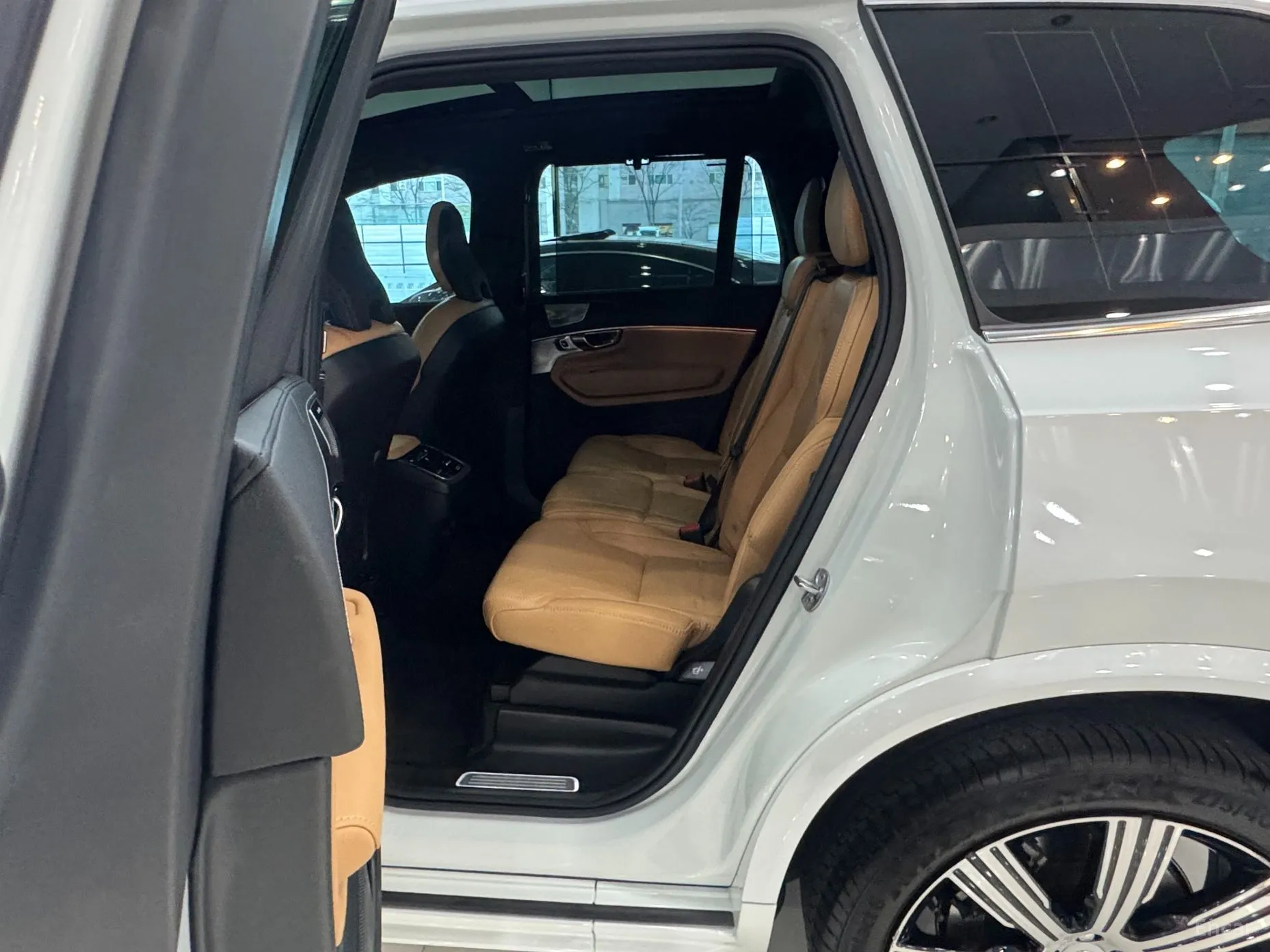 Volvo XC90 Gen 2 превью 11