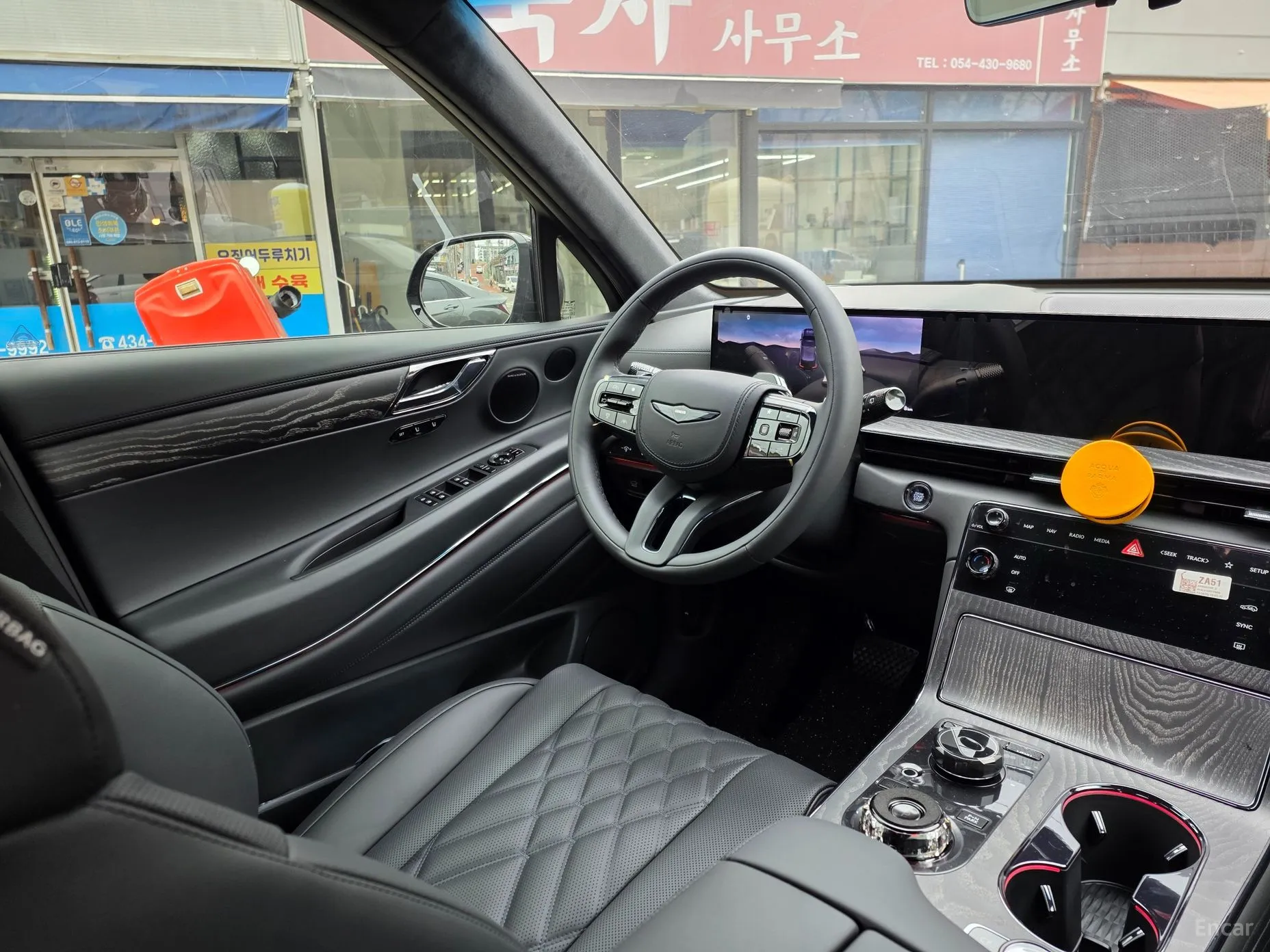 Genesis GV80 превью 9