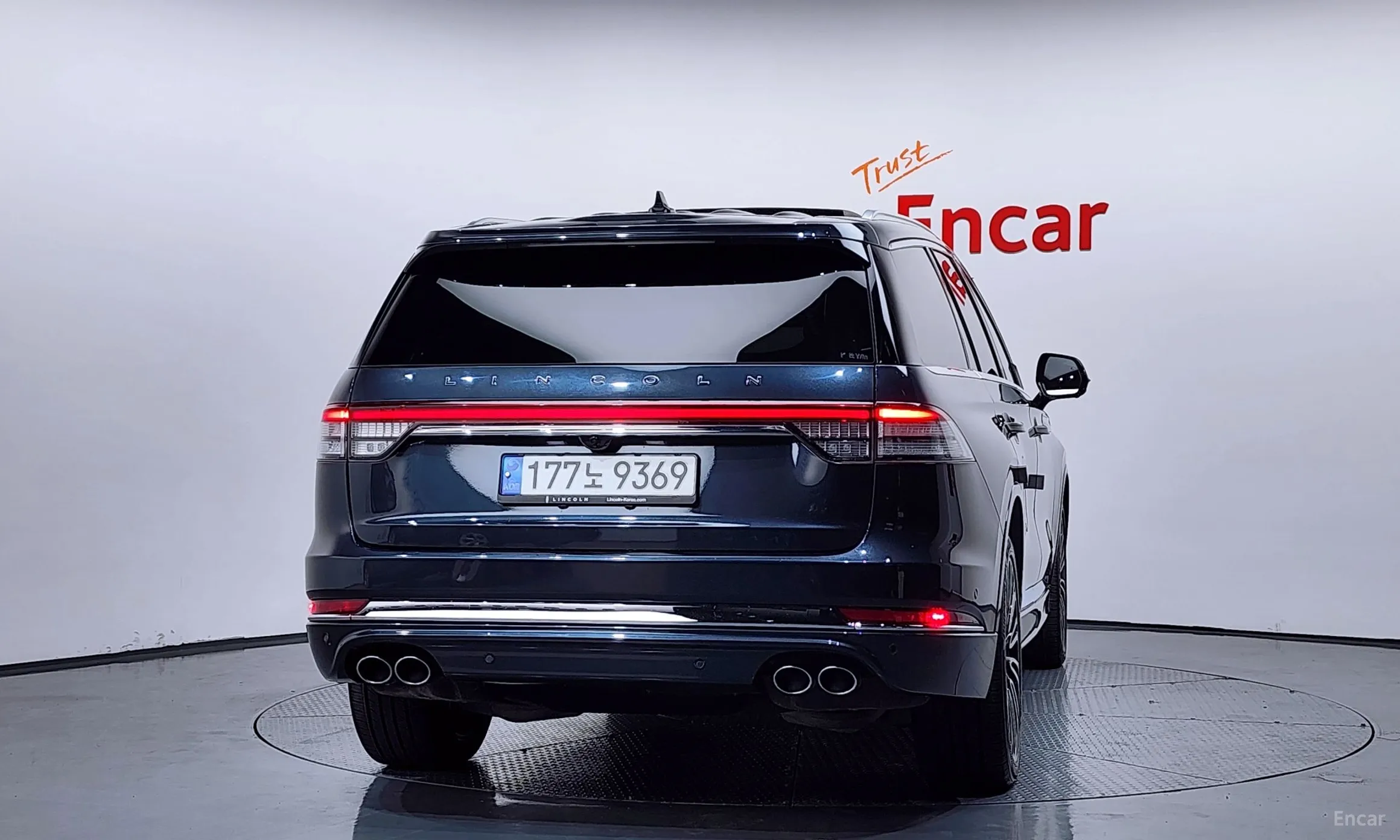Lincoln Aviator 2nd Generation превью 4