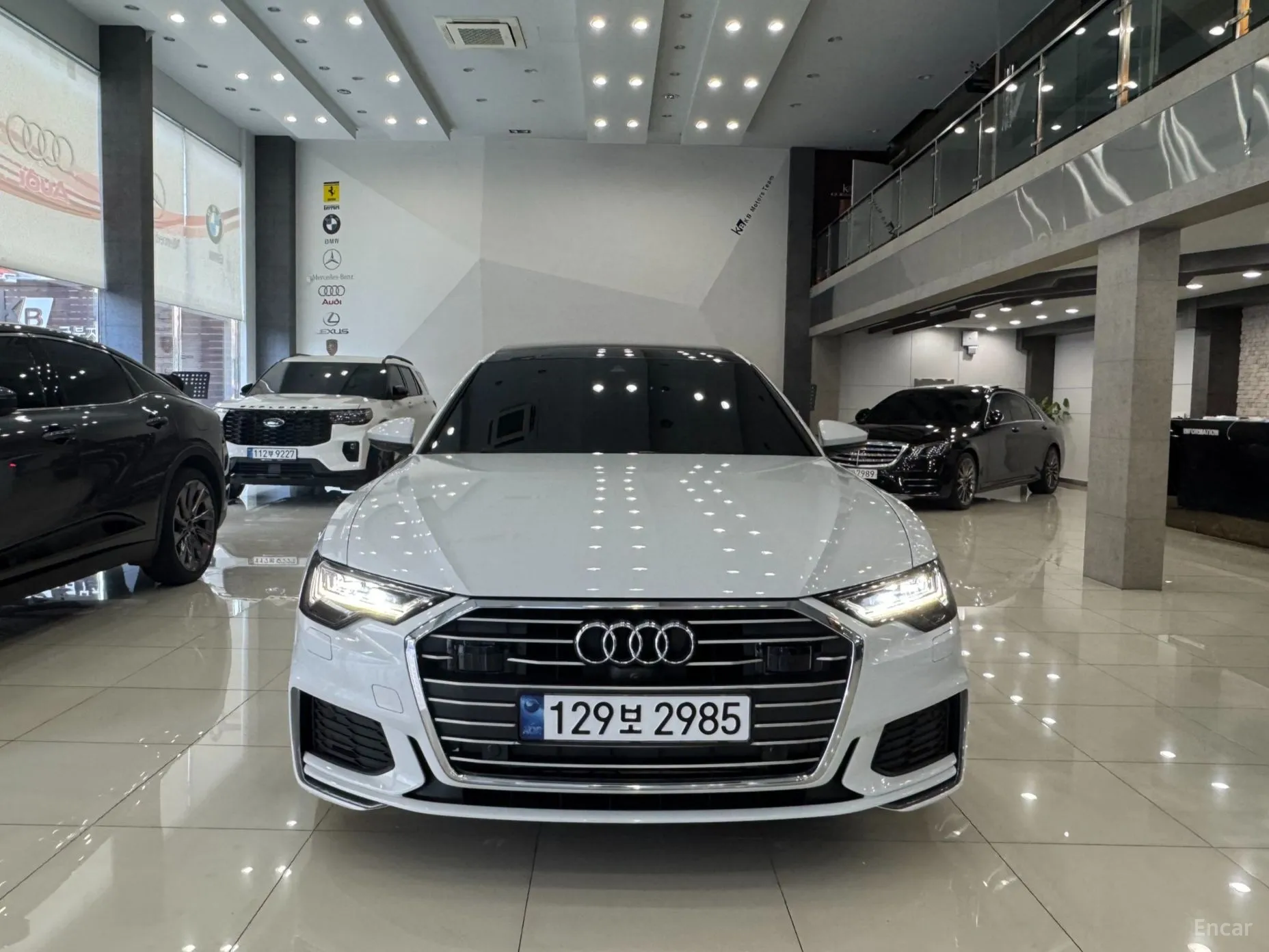 Audi A6 (C8) превью 3