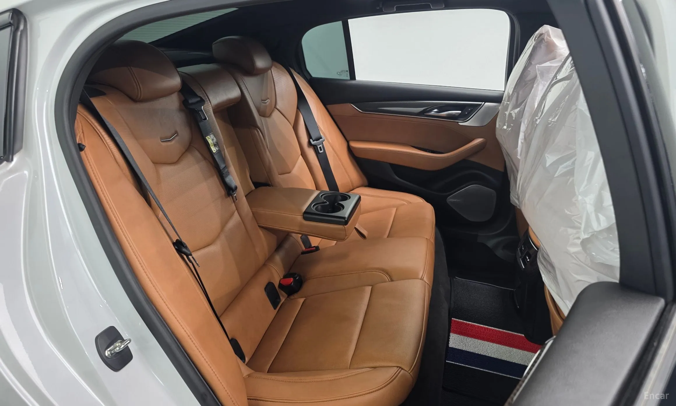 Cadillac CT5 превью 12