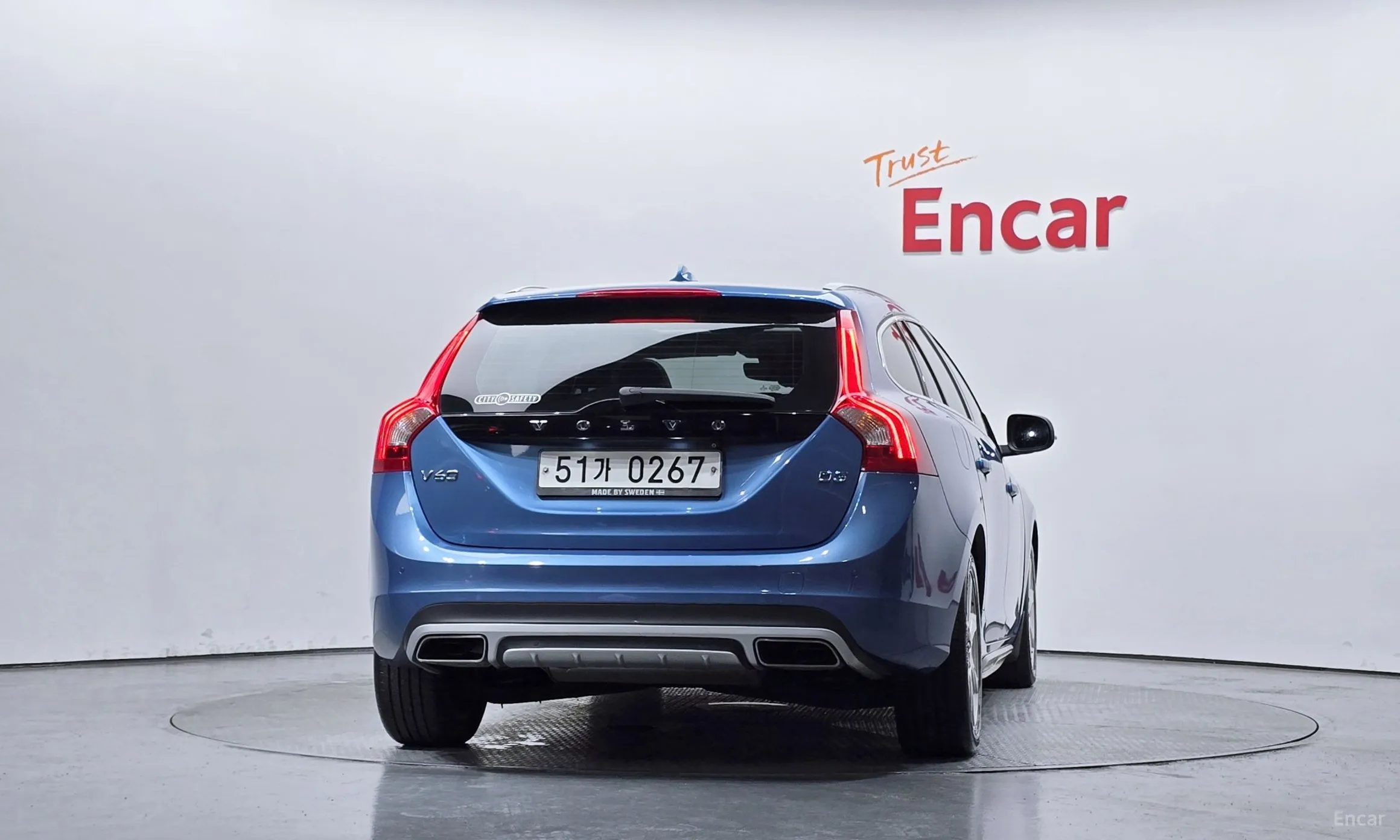 Volvo V60 превью 4