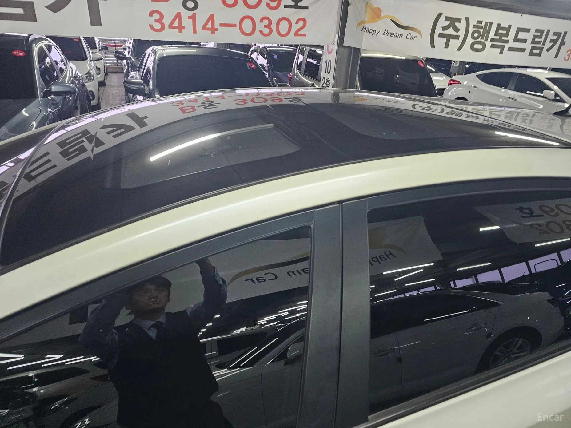 Toyota Prius V превью 4