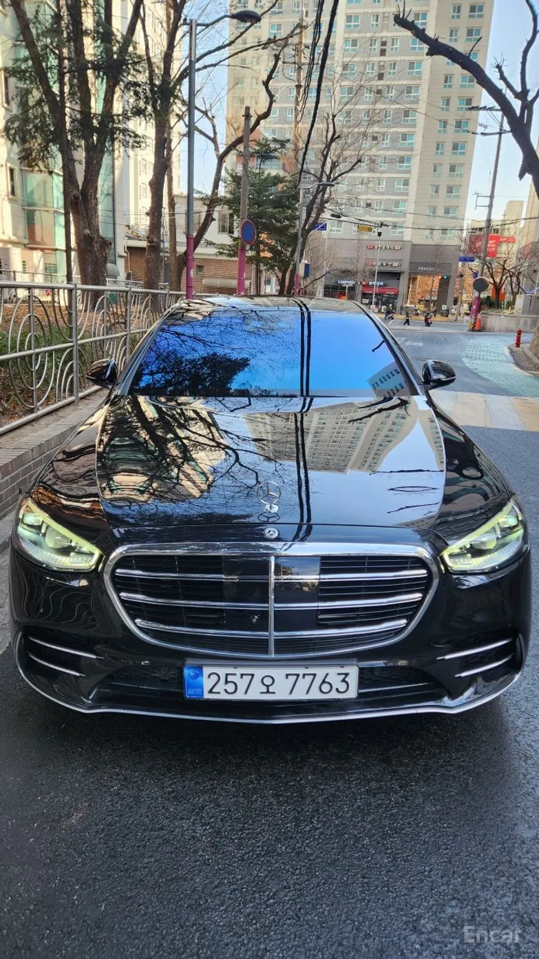 Mercedes Benz S-Class W223