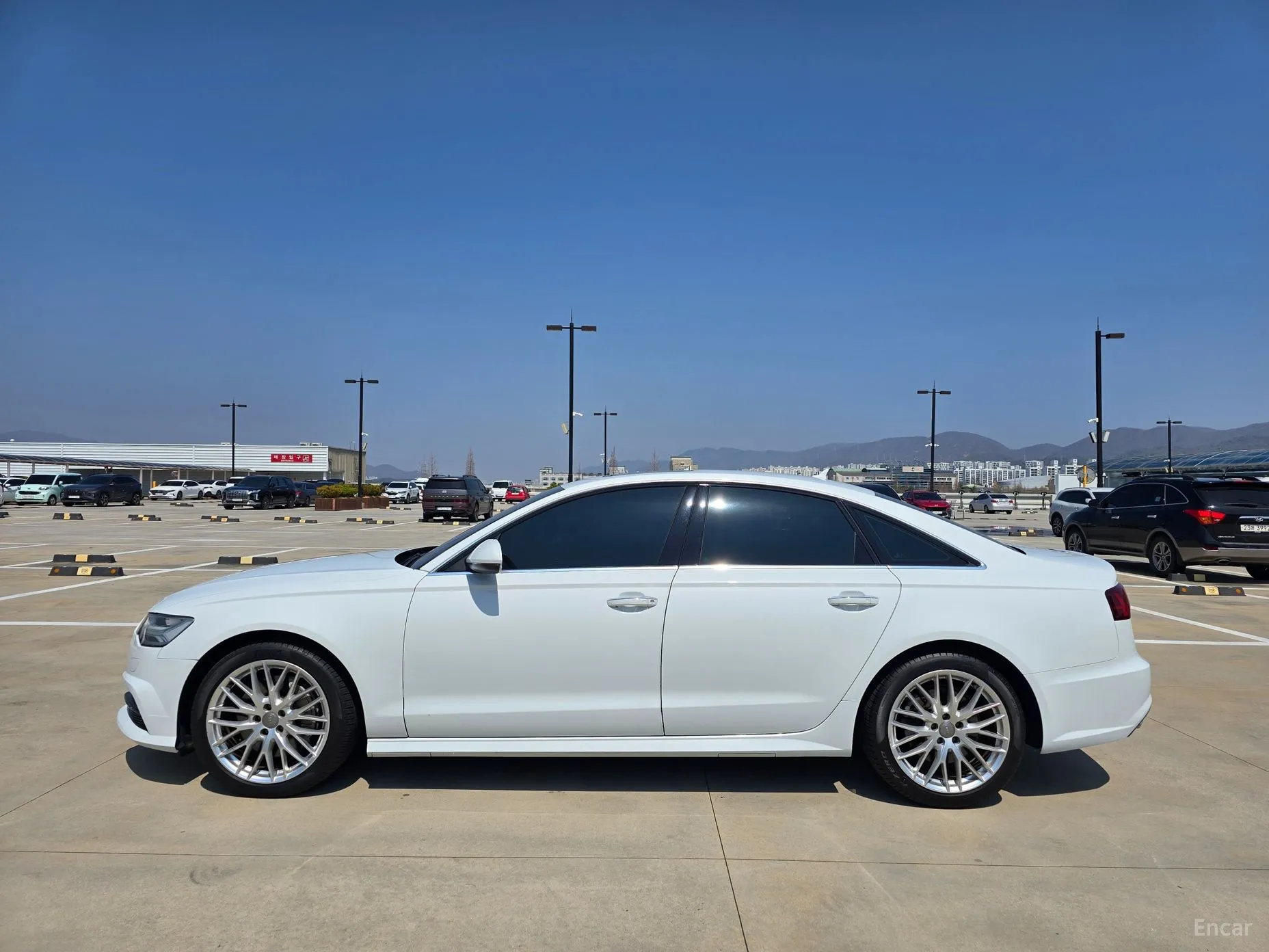 Audi New A6 превью 20