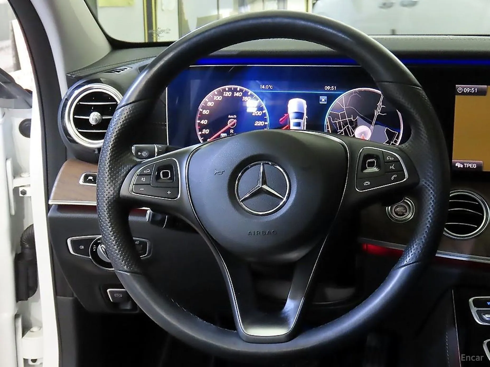 Mercedes Benz E-Class W213 превью 11