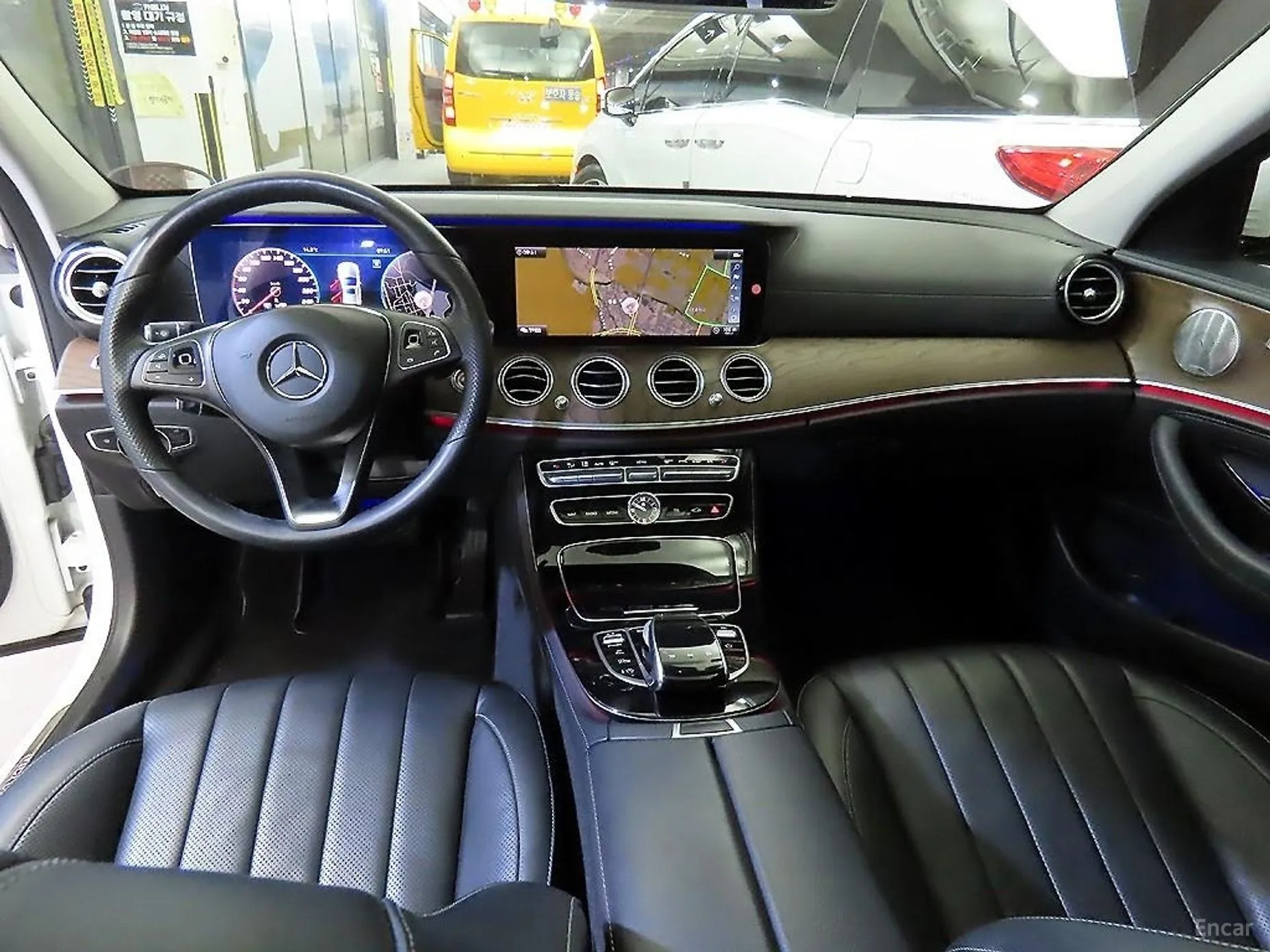 Mercedes Benz E-Class W213 превью 8