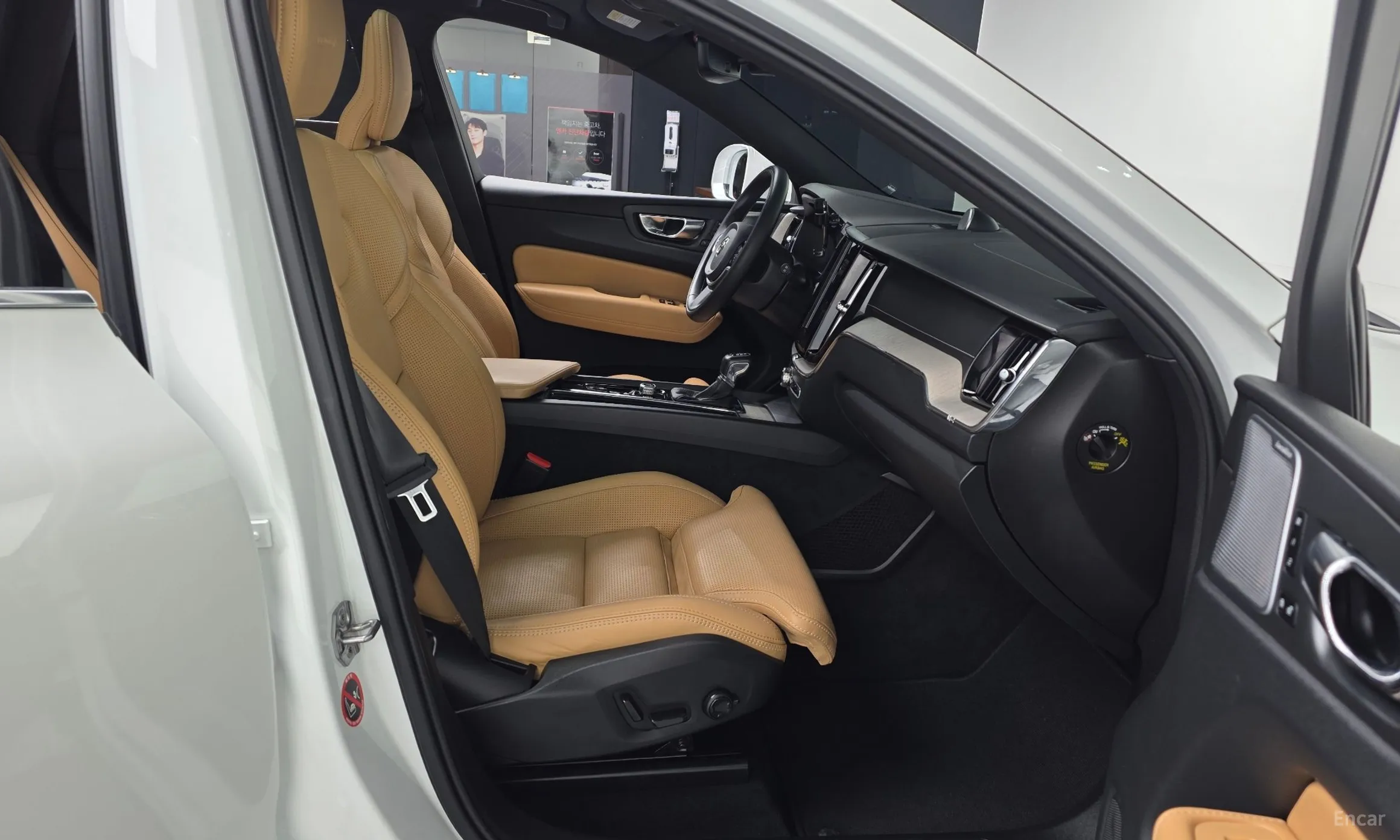 Volvo XC60 Gen 2 превью 11