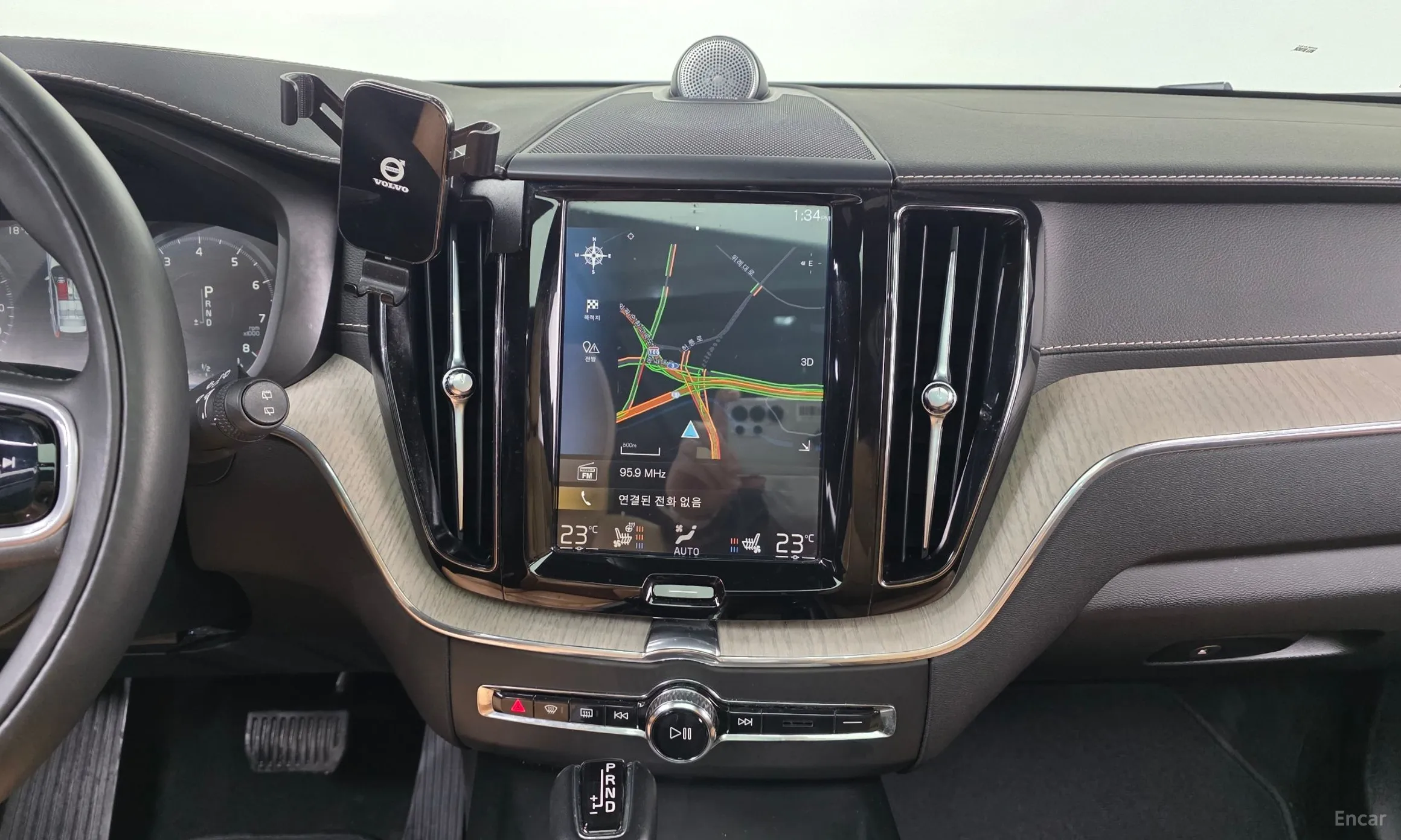 Volvo XC60 Gen 2 превью 14