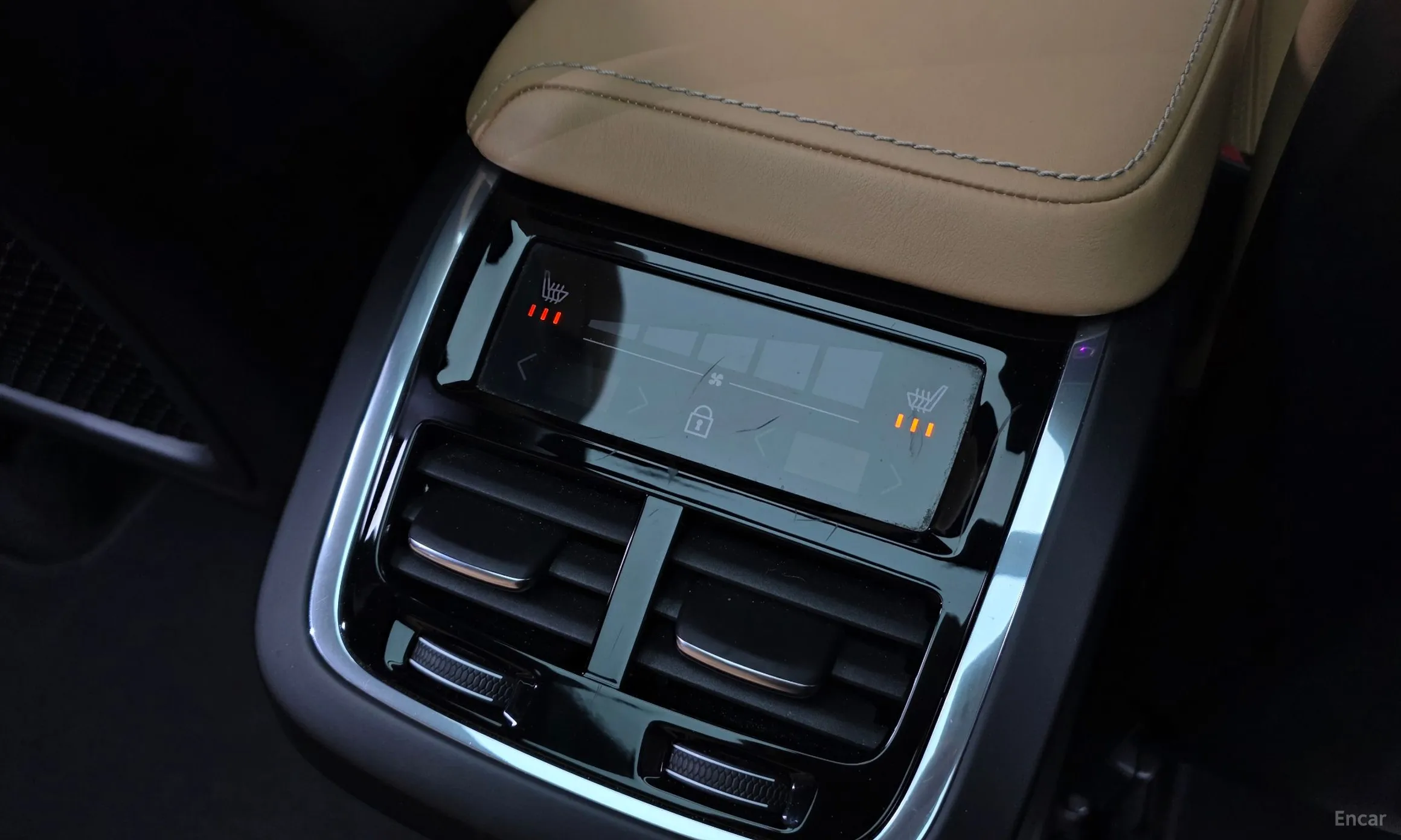 Volvo XC60 Gen 2 превью 18
