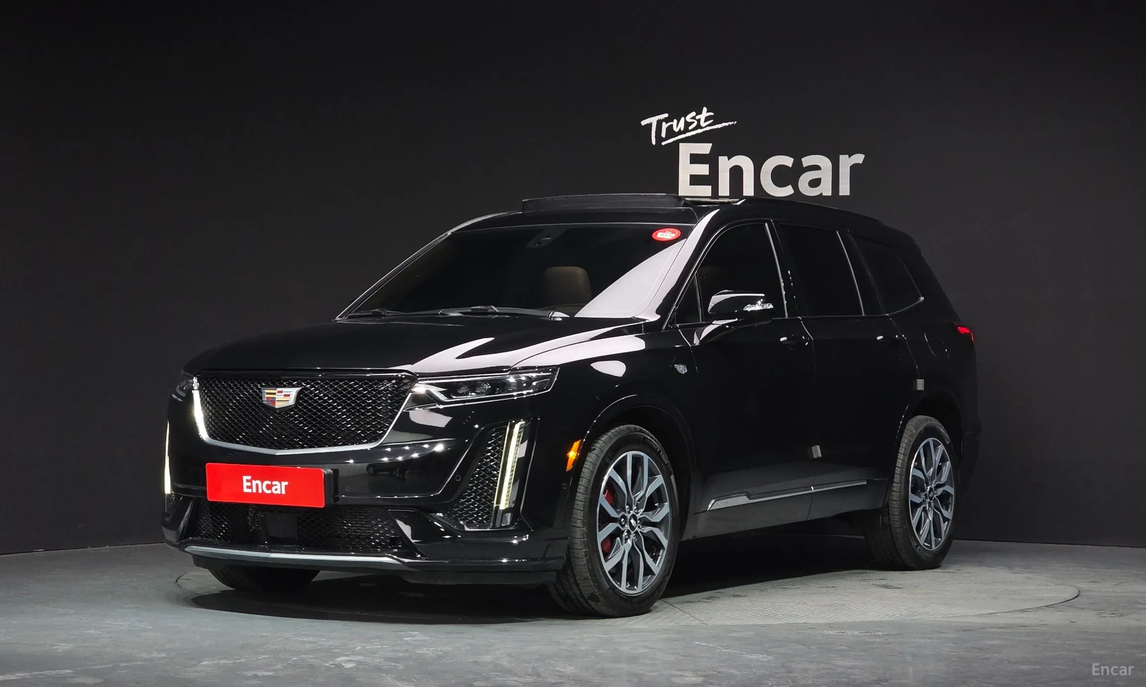 XT6