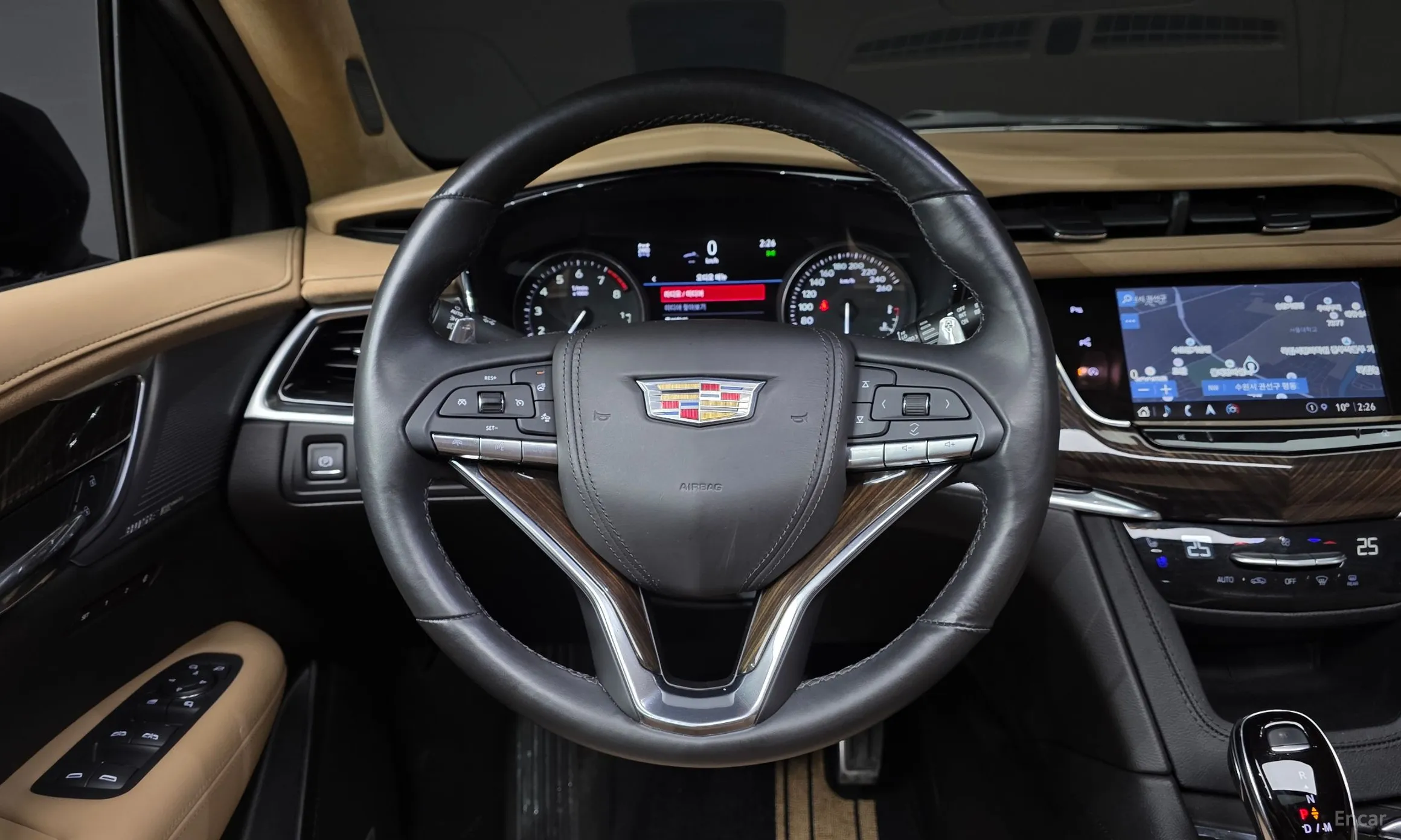 Cadillac XT6 превью 13