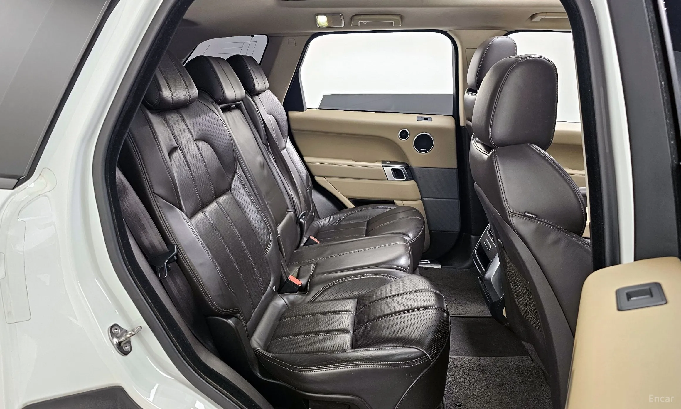 Land Rover Range Rover Sport 2nd Generation превью 12