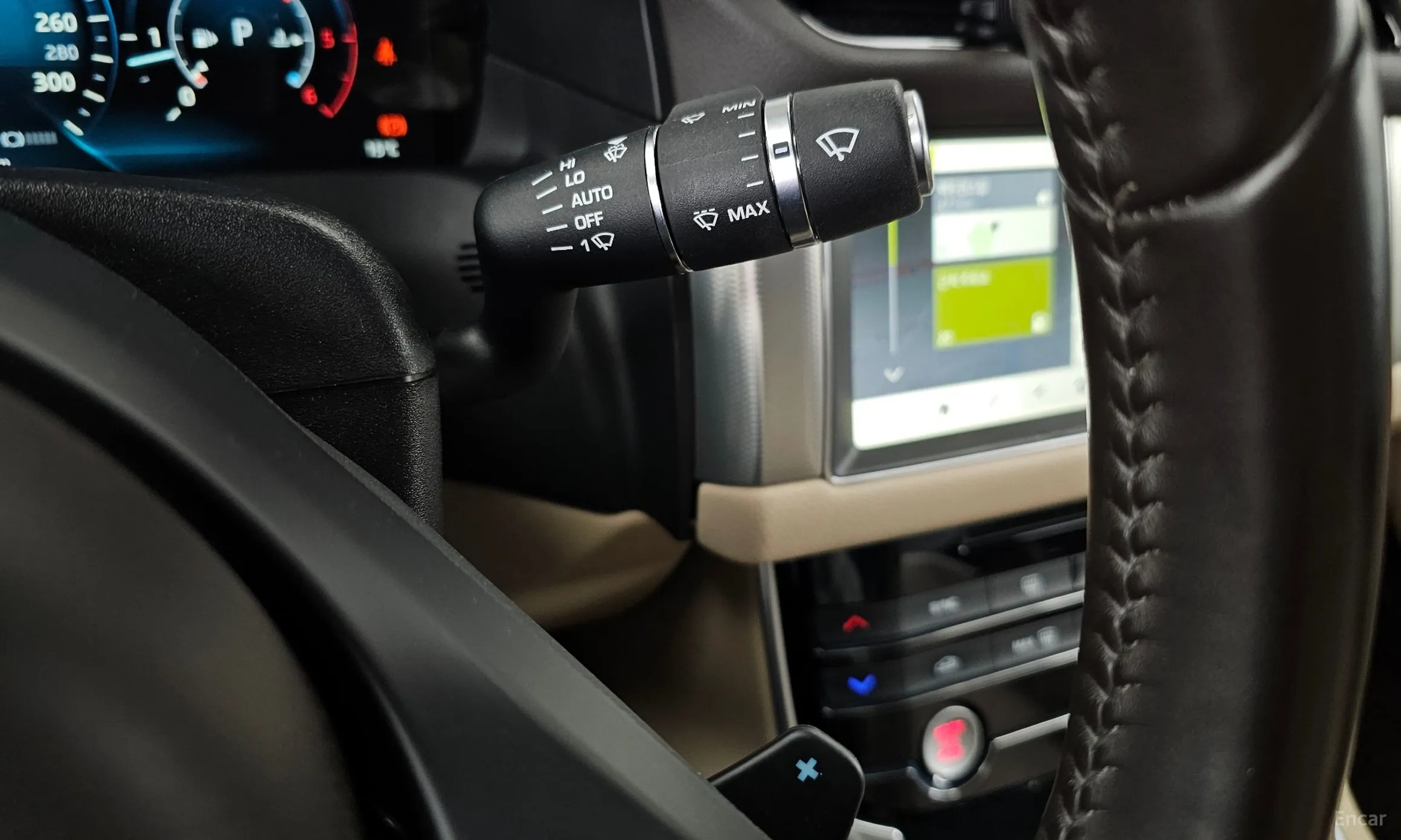 Jaguar XF (x260) превью 14