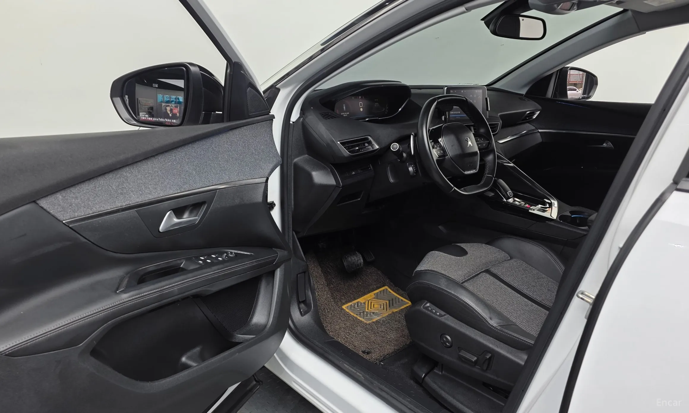 Peugeot 5008 2nd generation превью 10