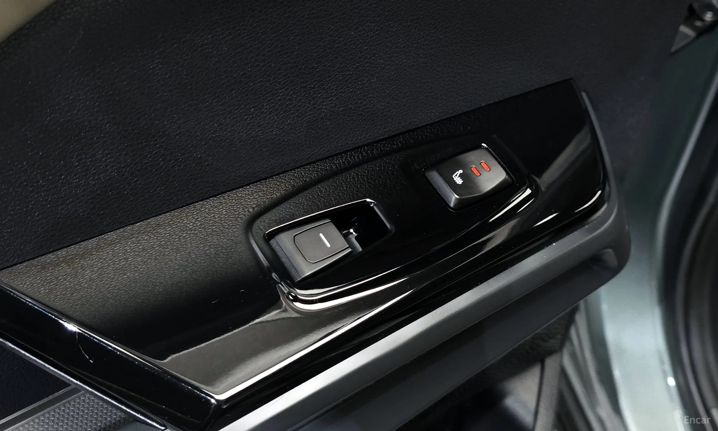 KG Mobility (SsangYong) Torres превью 16
