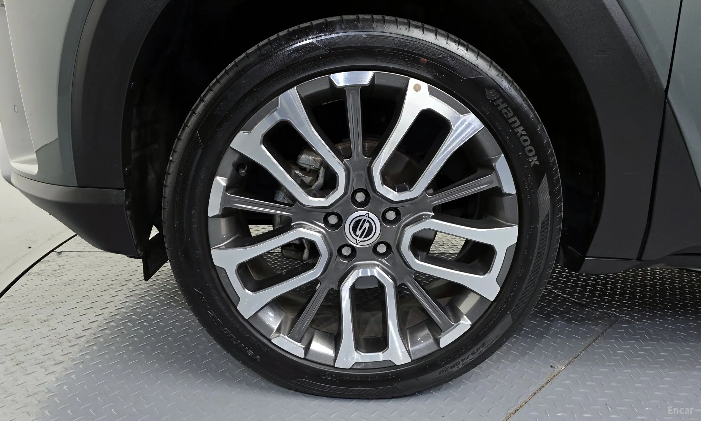 KG Mobility (SsangYong) Torres превью 5