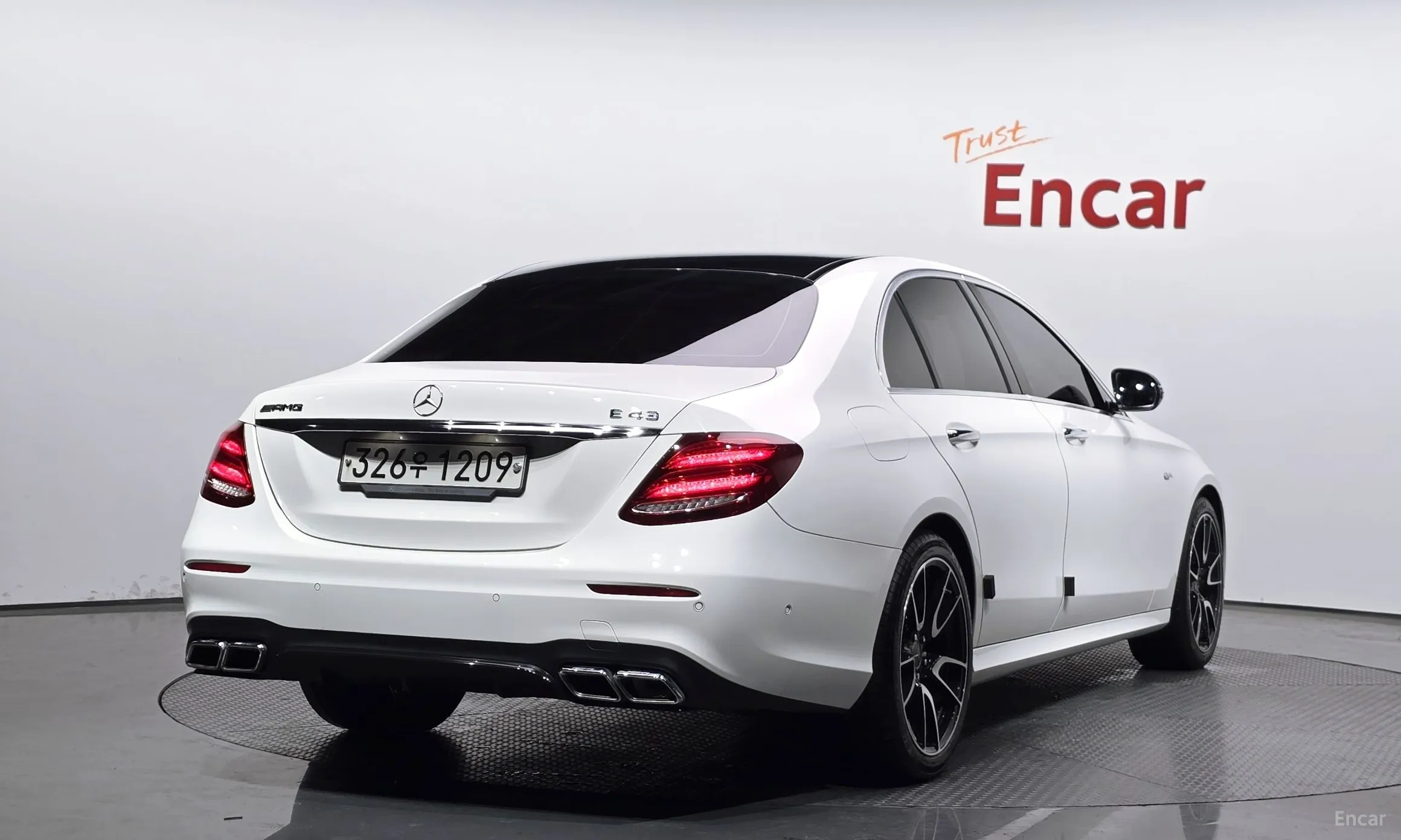 Mercedes Benz E-Class W213