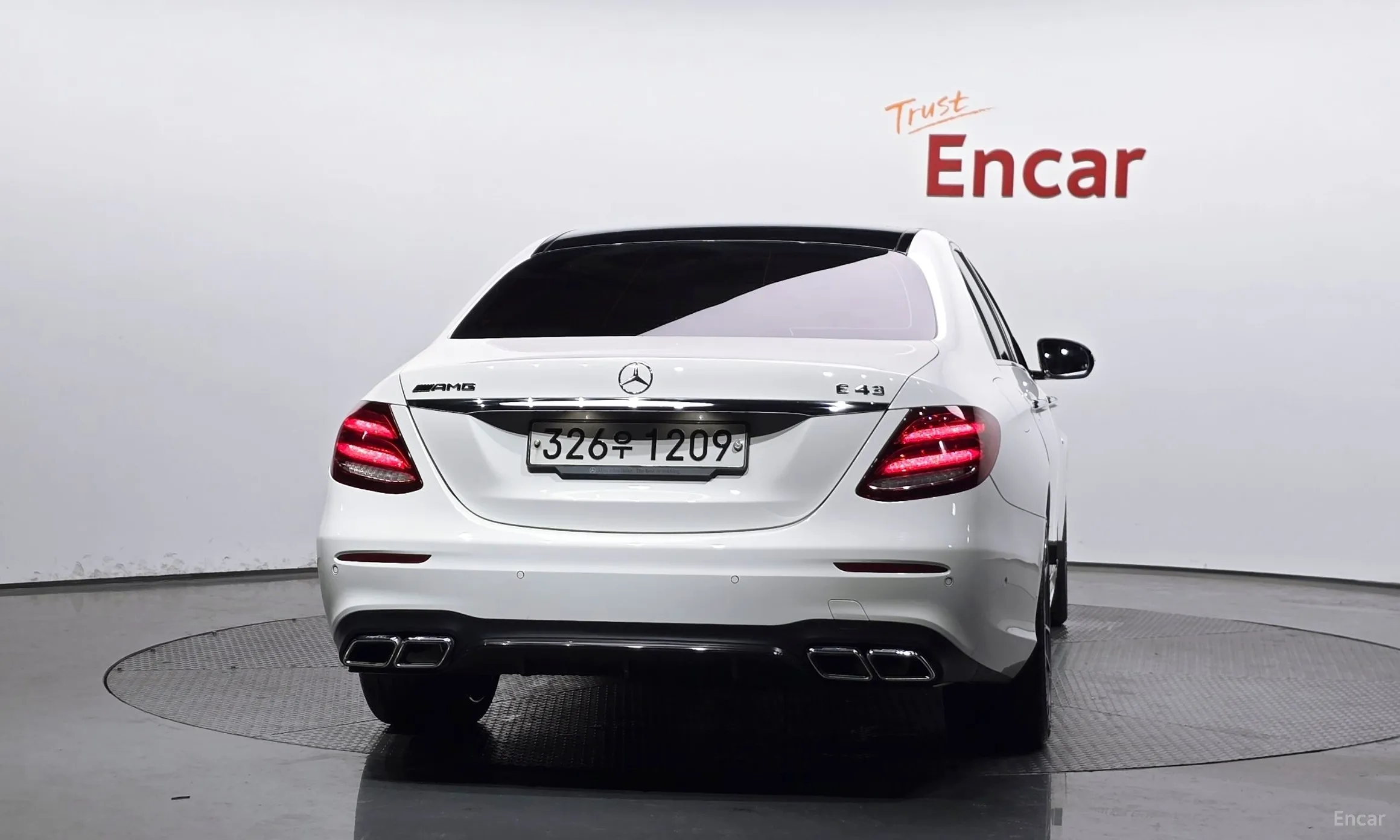 Mercedes Benz E-Class W213 превью 4