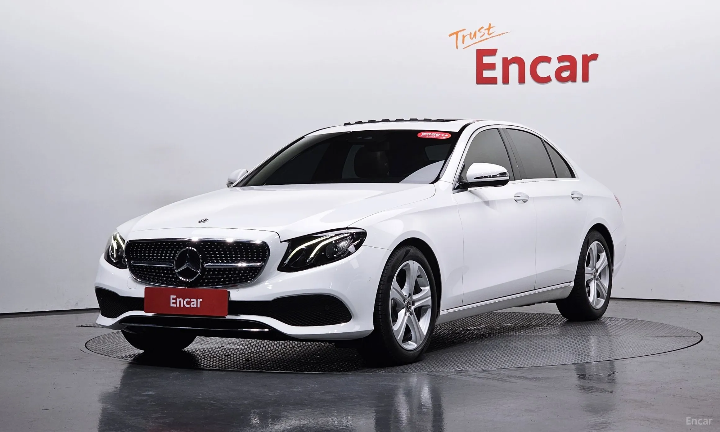 Mercedes Benz E-Class W213