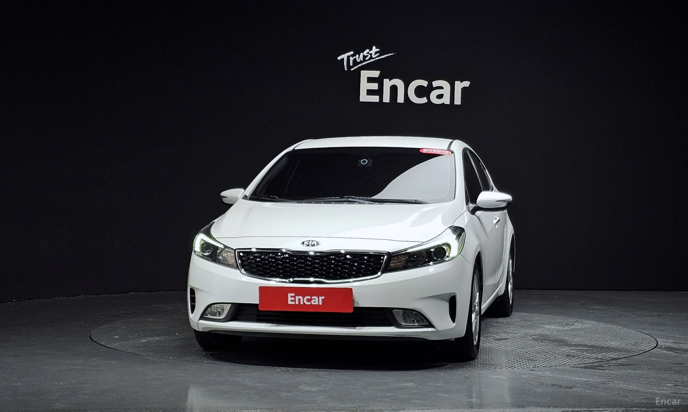 Kia K3 превью 3