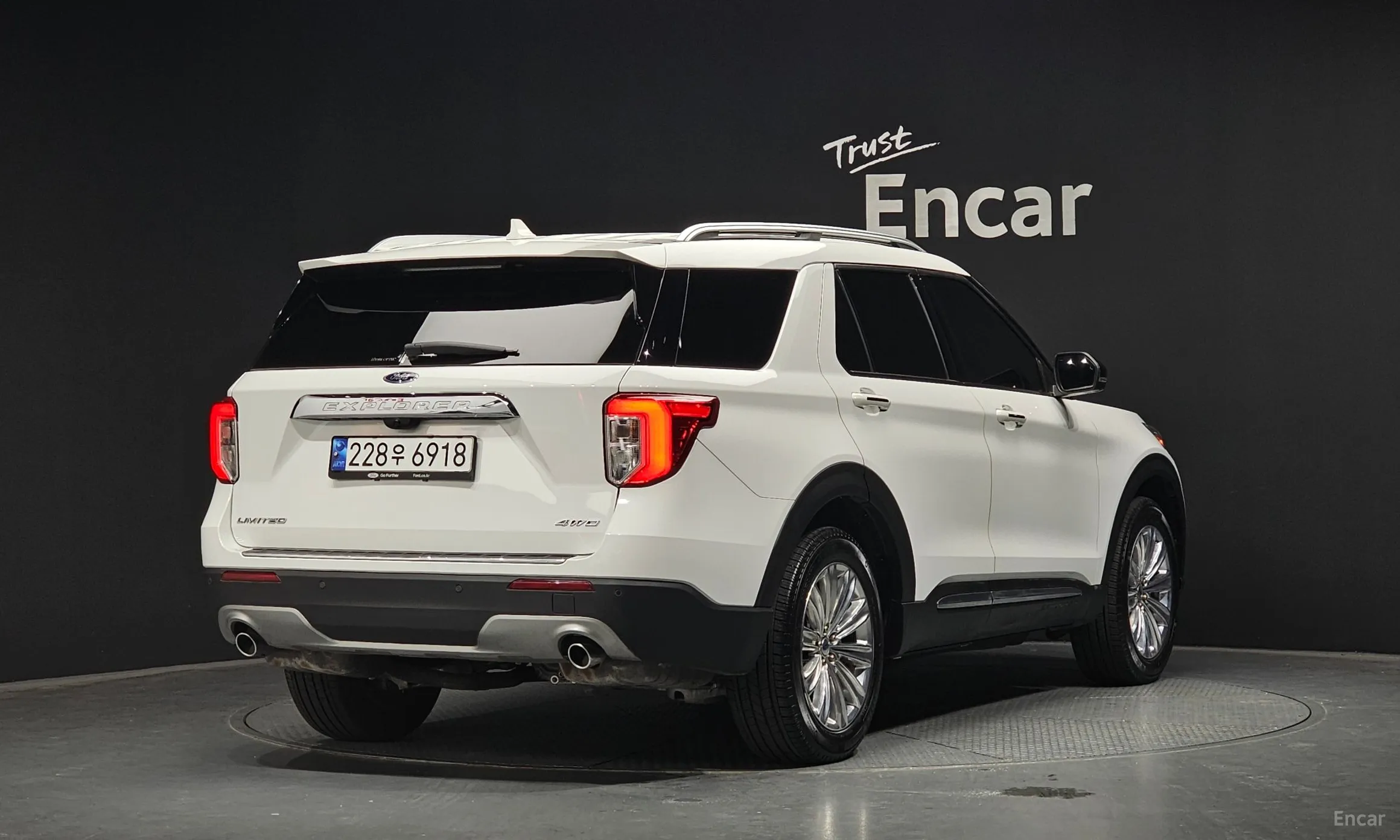 Ford Explorer 6th Generation превью 2