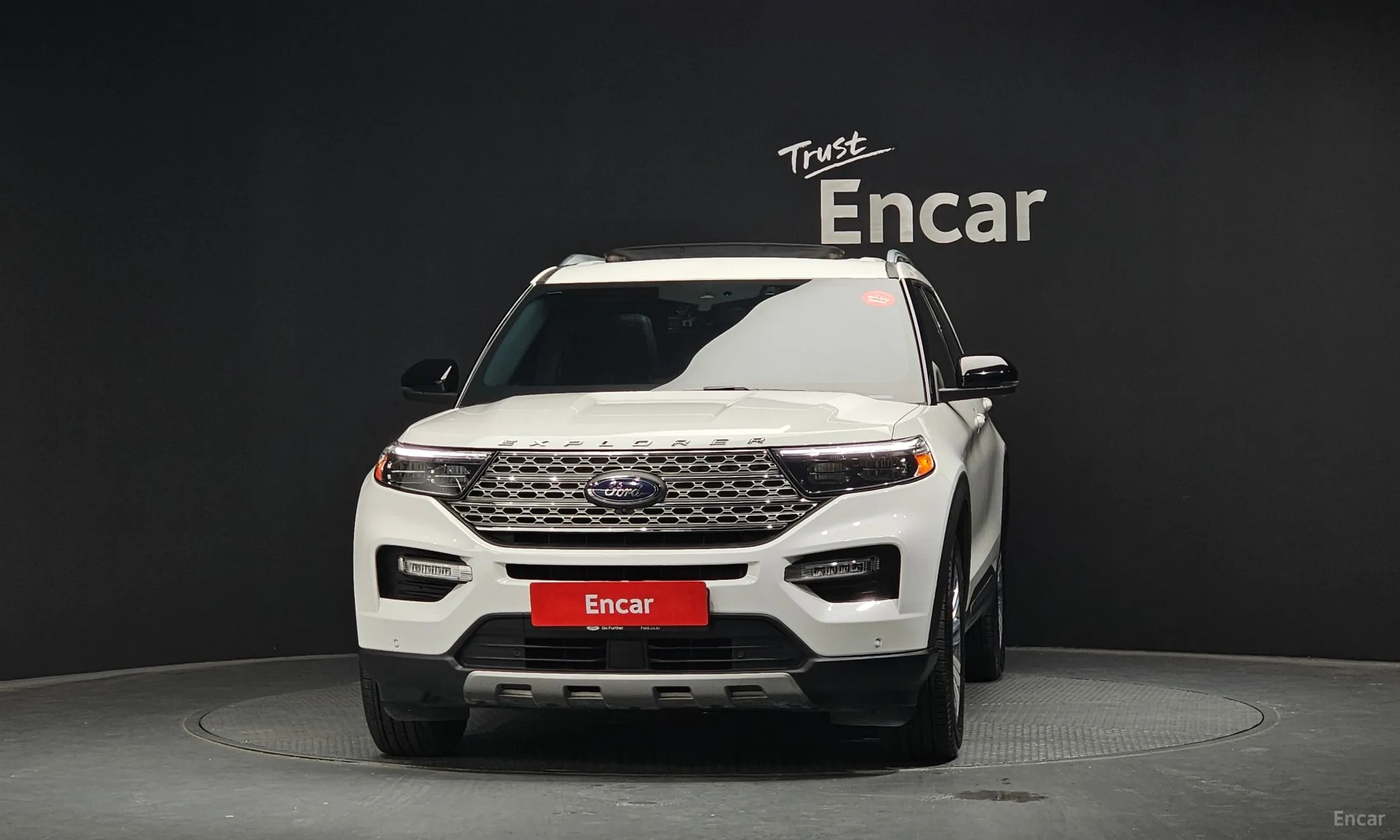Ford Explorer 6th Generation превью 3