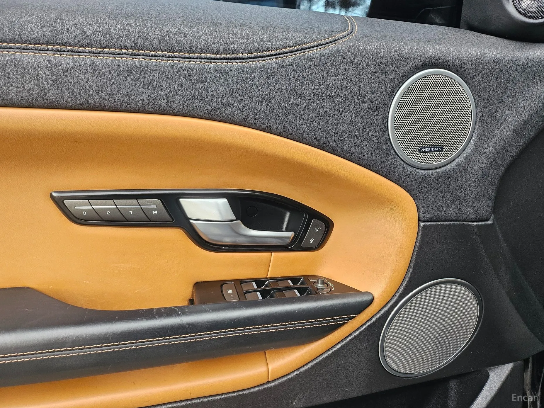 Land Rover Range Rover Evoque превью 11