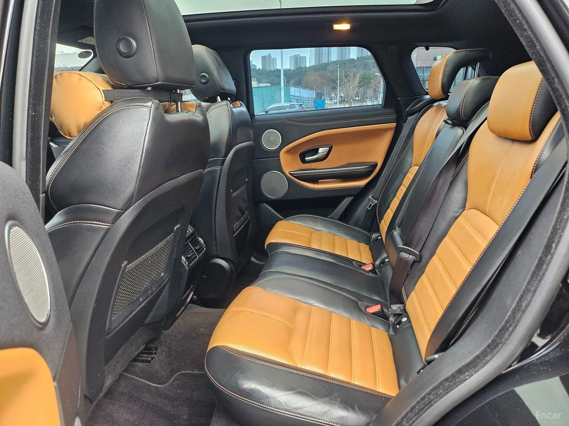 Land Rover Range Rover Evoque превью 9