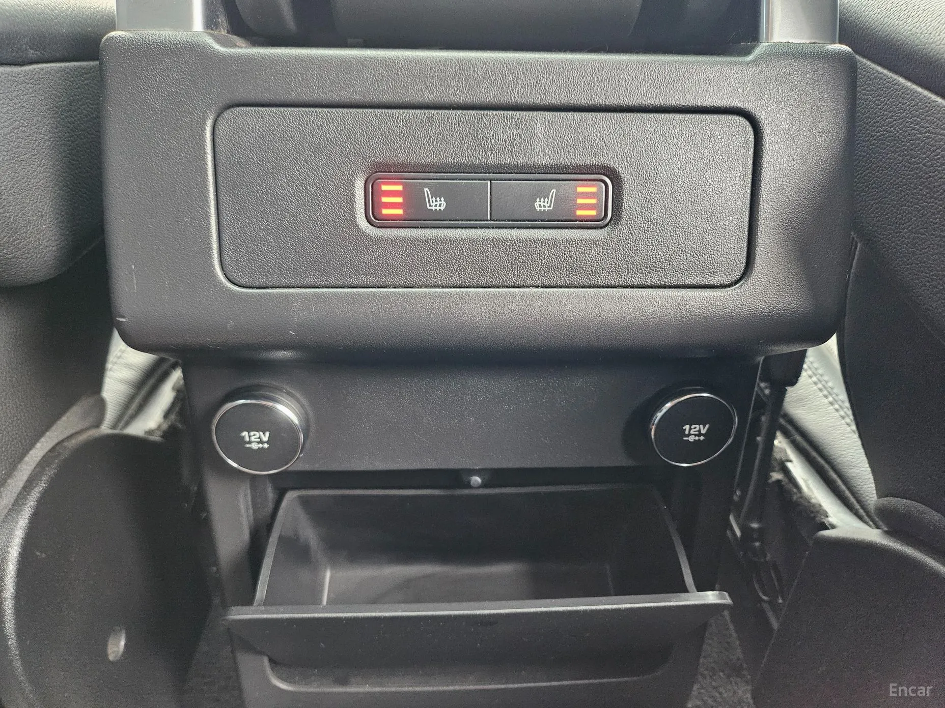 Land Rover Discovery 5 превью 17