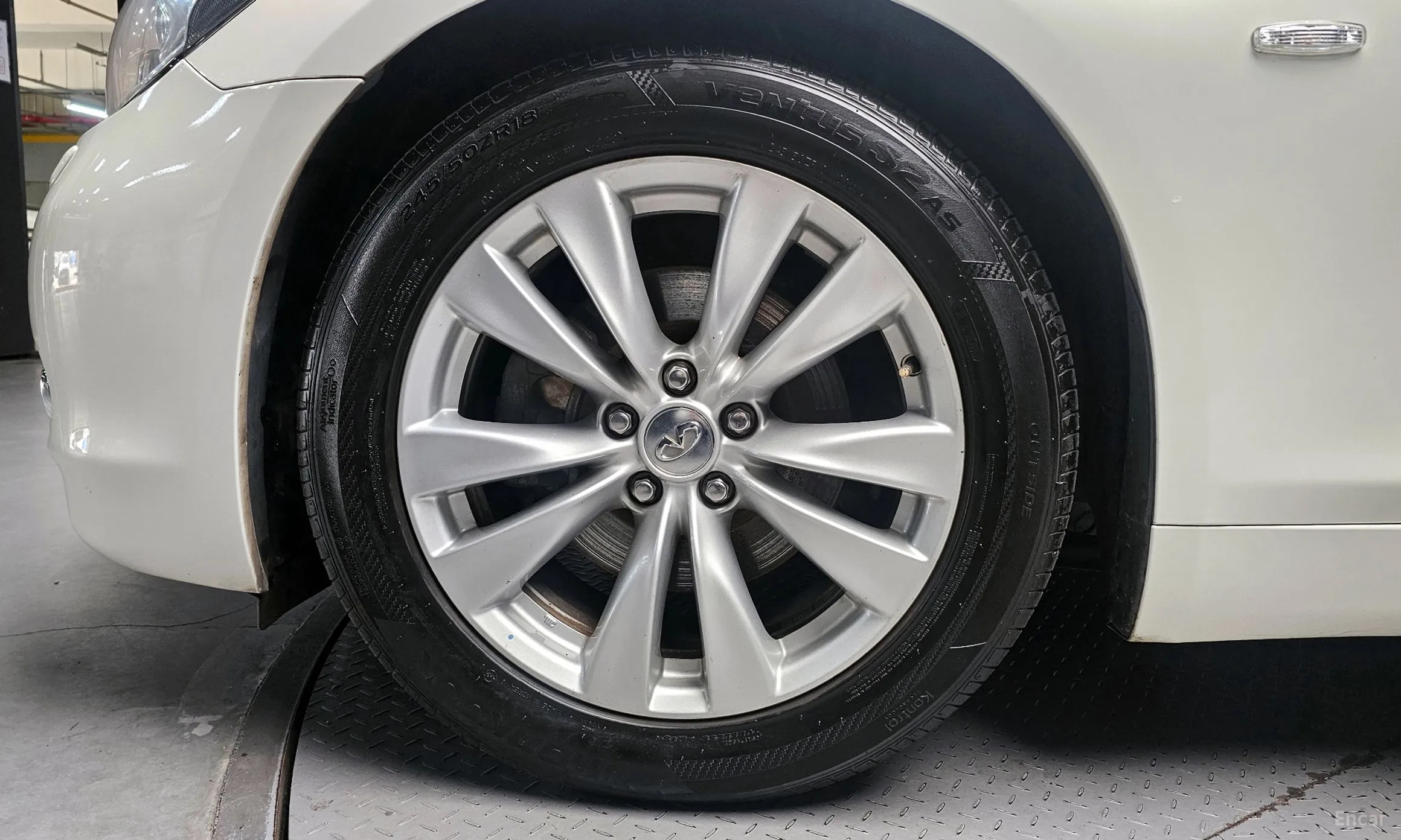 Infiniti M37 превью 5