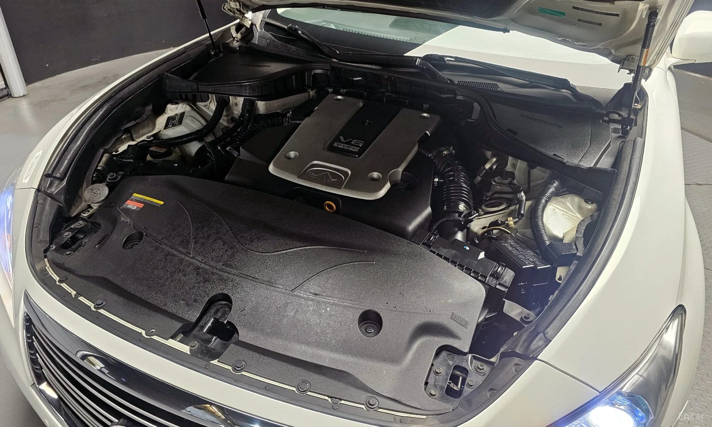 Infiniti M37 превью 6