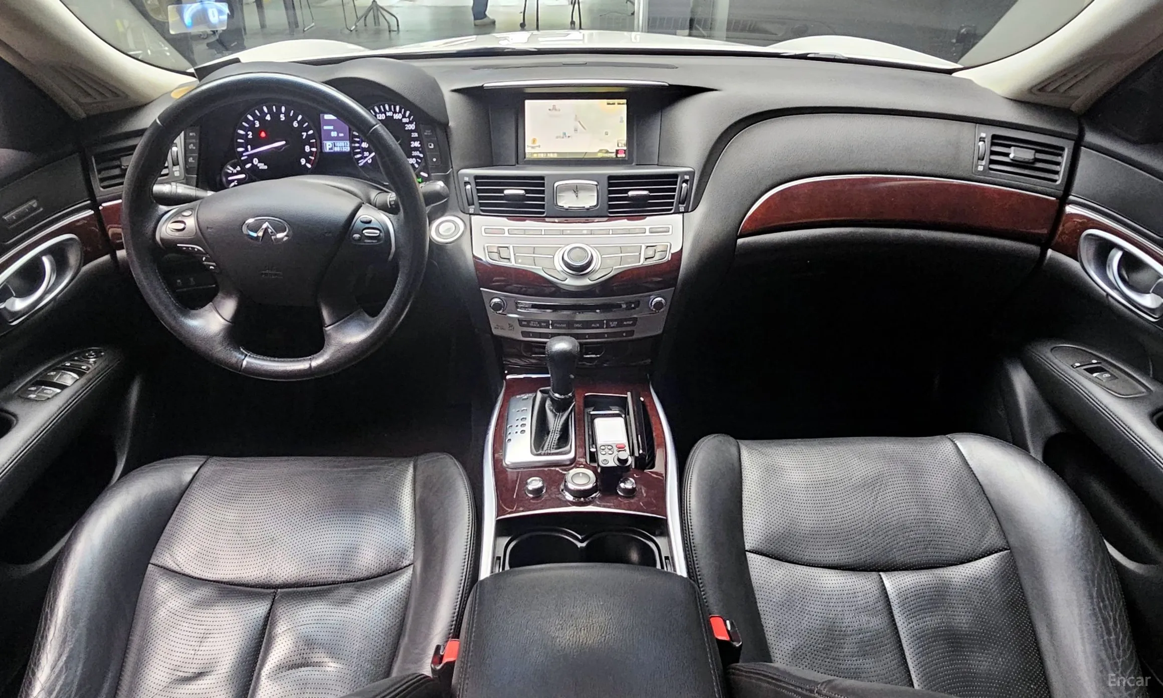 Infiniti M37 превью 7